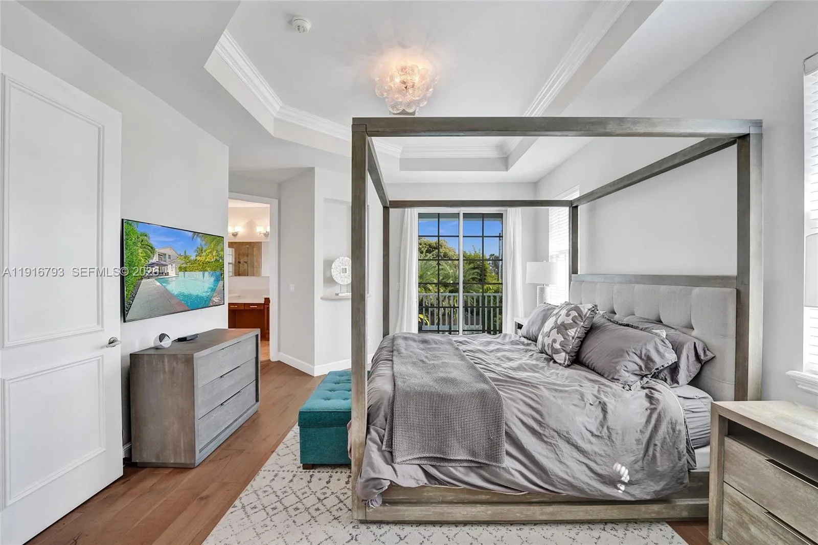 919 Adams St, Hollywood, Florida 33019, Hollywood, Florida 33019, 4 Bedrooms Bedrooms, ,3 BathroomsBathrooms,Residential,For Sale,919 Adams St, Hollywood, Florida 33019,A11916793