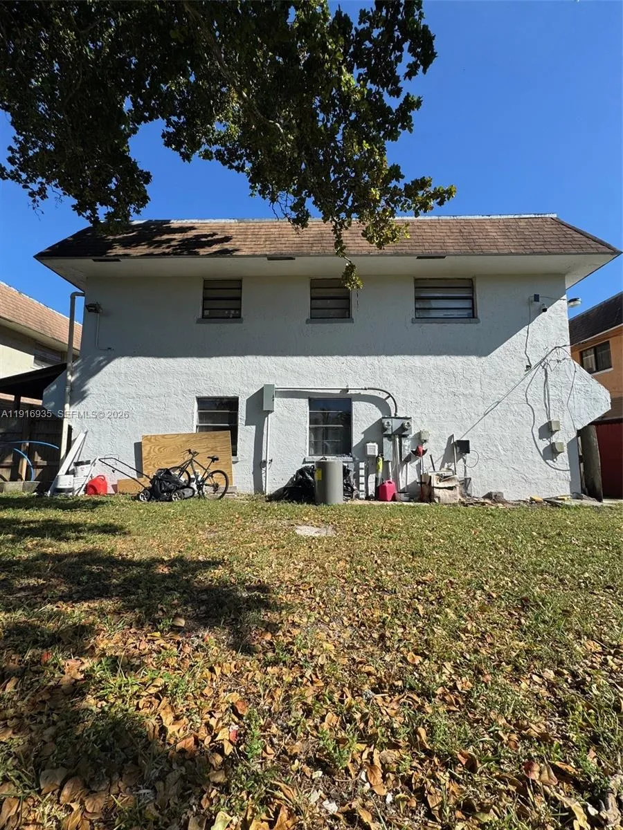 1741 Sw 40th Ter, Fort Lauderdale, Florida 33317, Fort Lauderdale, Florida 33317, ,Residential Income,For Sale,1741 Sw 40th Ter, Fort Lauderdale, Florida 33317,A11916935
