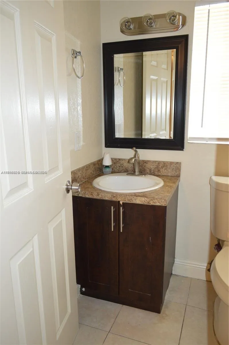 1741 Sw 40th Ter, Fort Lauderdale, Florida 33317, Fort Lauderdale, Florida 33317, ,Residential Income,For Sale,1741 Sw 40th Ter, Fort Lauderdale, Florida 33317,A11916935