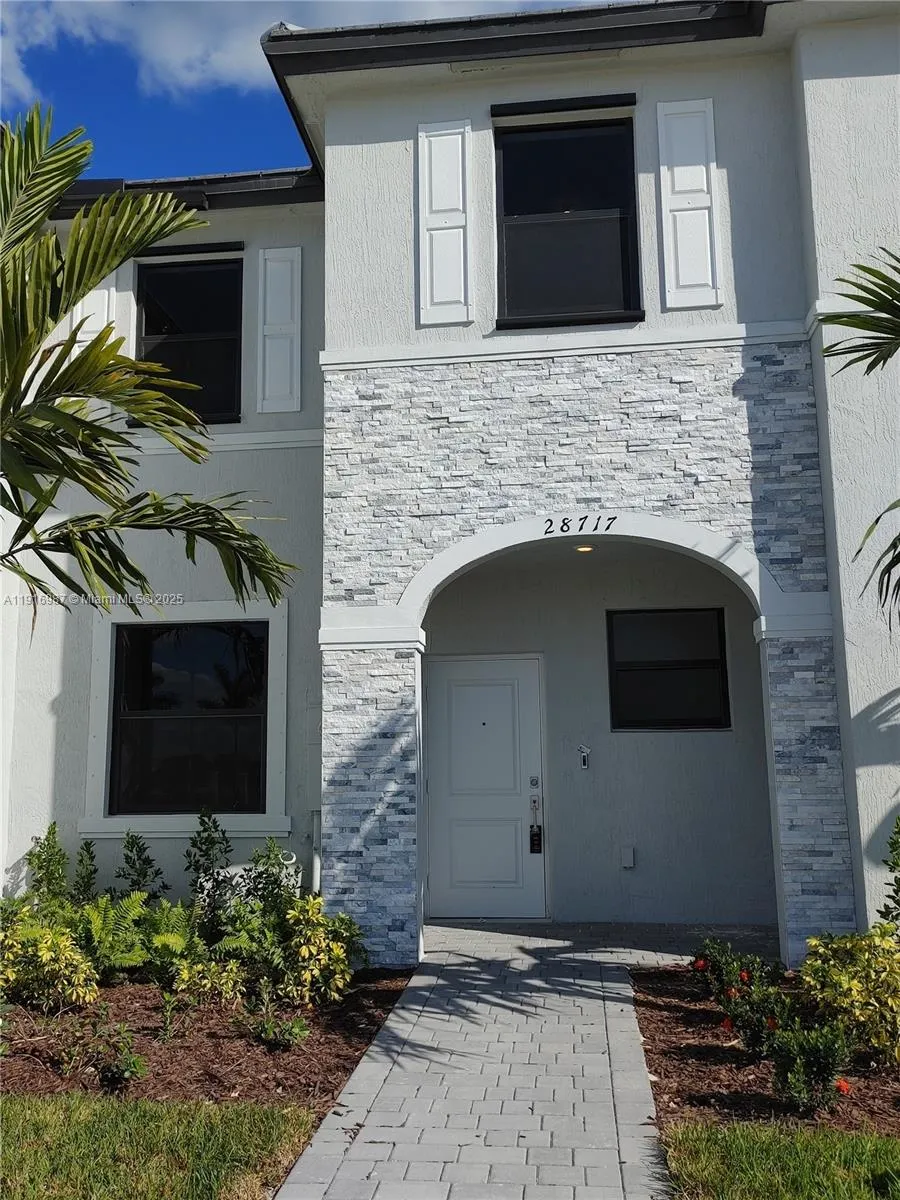 28717 Sw 132nd Pl, Homestead, Florida 33033, Homestead, Florida 33033, 3 Bedrooms Bedrooms, ,2 BathroomsBathrooms,Residential,For Sale,28717 Sw 132nd Pl, Homestead, Florida 33033,A11916987