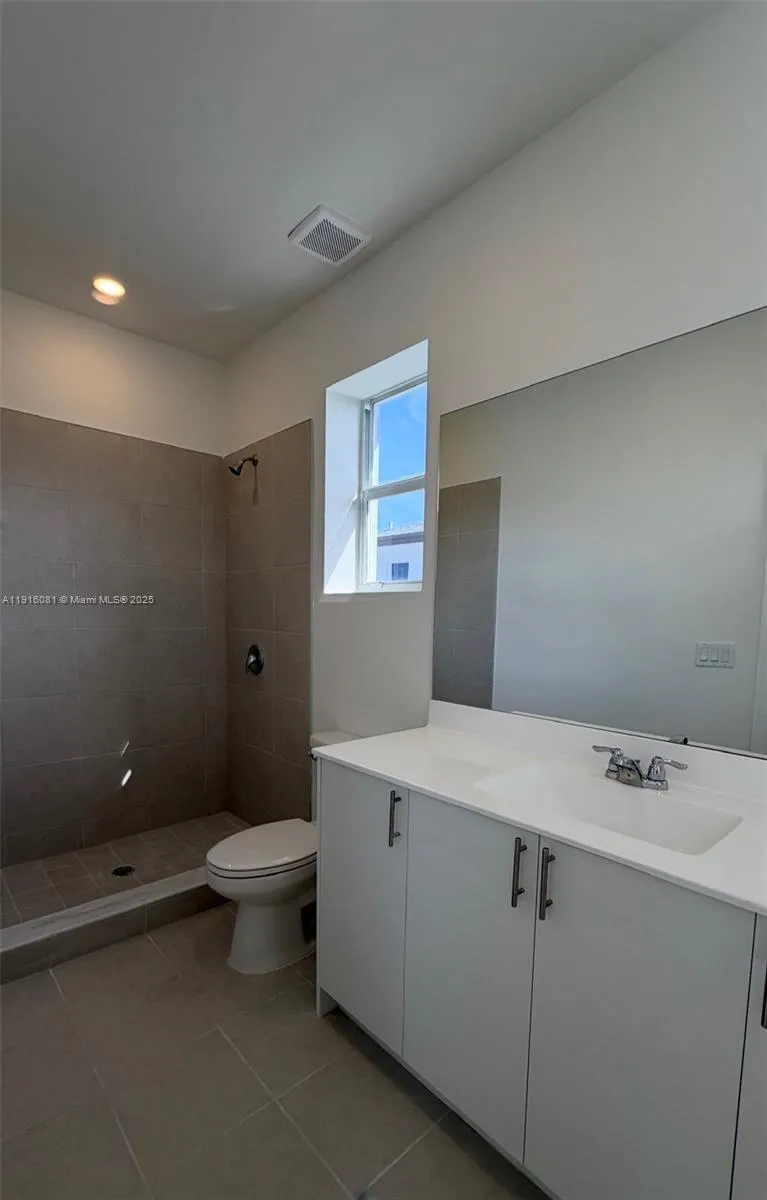 15584 Sw 276 Terr, Homestead, Florida 33031, Homestead, Florida 33031, 3 Bedrooms Bedrooms, ,3 BathroomsBathrooms,Residential Lease,For Rent,15584 Sw 276 Terr, Homestead, Florida 33031,A11916081