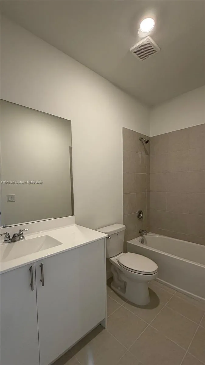 15584 Sw 276 Terr, Homestead, Florida 33031, Homestead, Florida 33031, 3 Bedrooms Bedrooms, ,3 BathroomsBathrooms,Residential Lease,For Rent,15584 Sw 276 Terr, Homestead, Florida 33031,A11916081