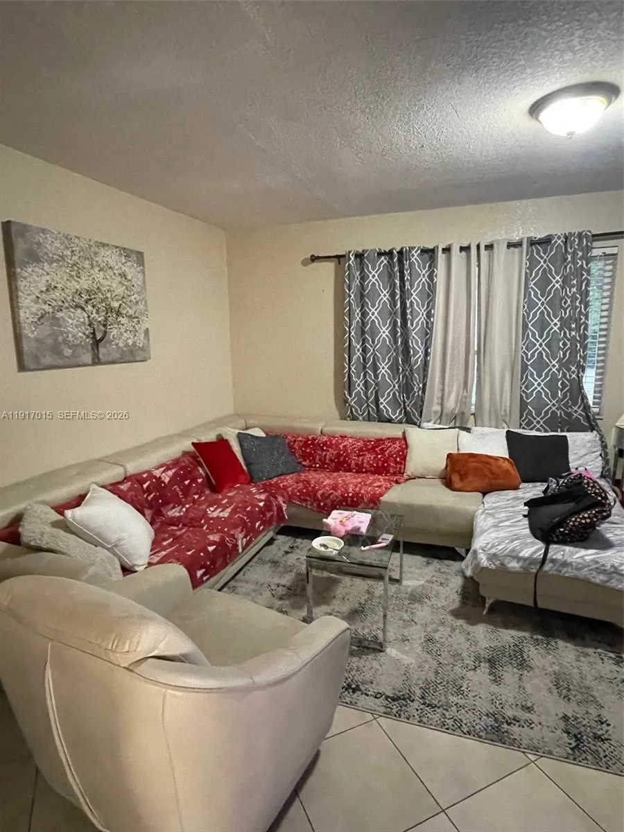 2200 Sw 42nd Ave, Fort Lauderdale, Florida 33317, Fort Lauderdale, Florida 33317, ,Residential Income,For Sale,2200 Sw 42nd Ave, Fort Lauderdale, Florida 33317,A11917015