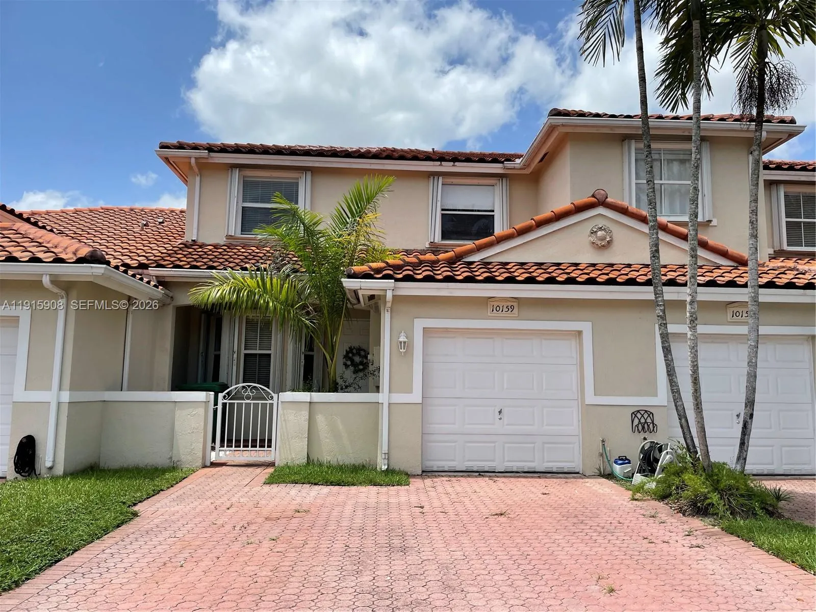 10159 Nw 43rd Ter, Doral, Florida 33178, Doral, Florida 33178, 4 Bedrooms Bedrooms, ,3 BathroomsBathrooms,Residential Lease,For Rent,10159 Nw 43rd Ter, Doral, Florida 33178,A11915908