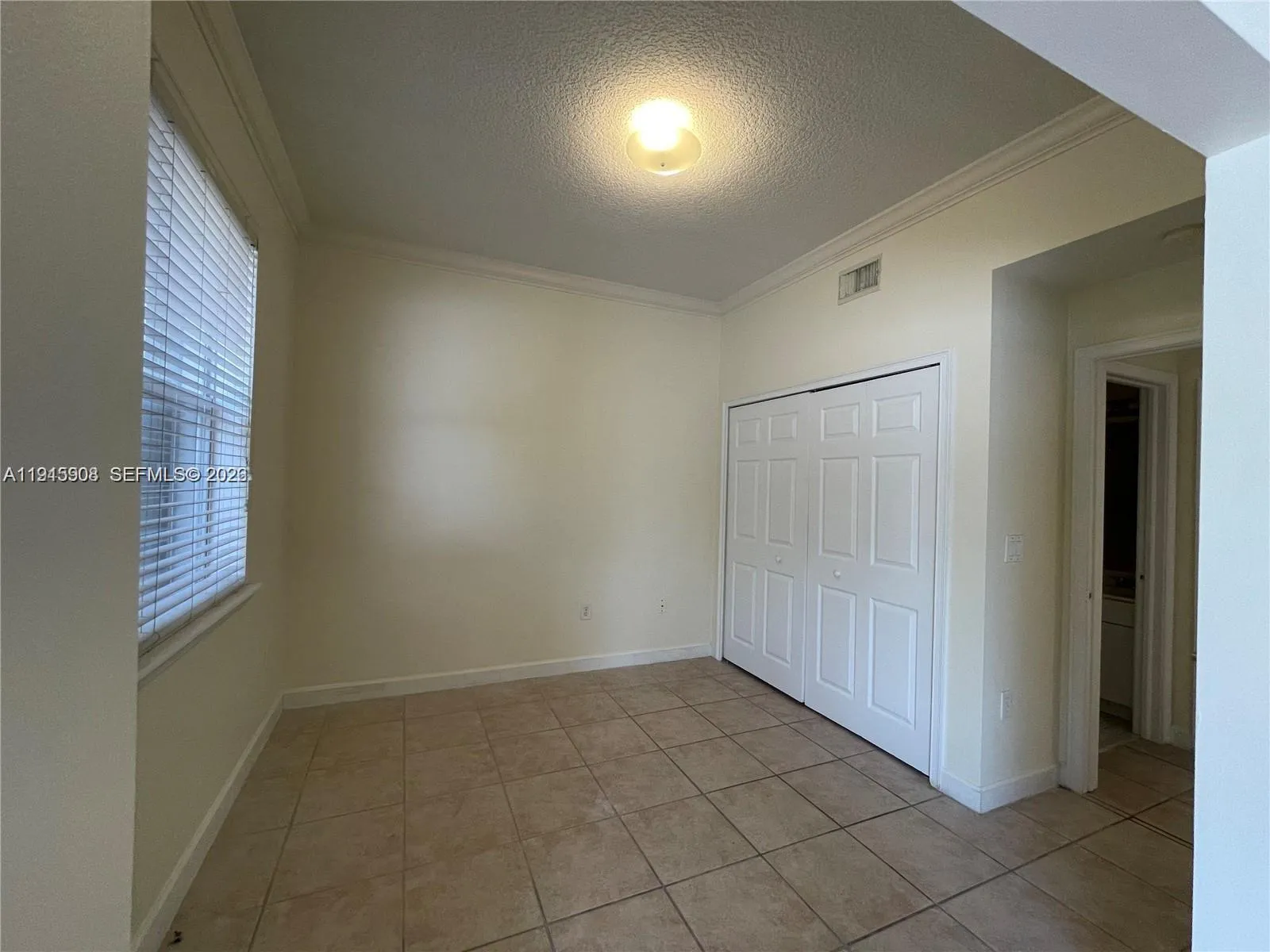 10159 Nw 43rd Ter, Doral, Florida 33178, Doral, Florida 33178, 4 Bedrooms Bedrooms, ,3 BathroomsBathrooms,Residential Lease,For Rent,10159 Nw 43rd Ter, Doral, Florida 33178,A11915908