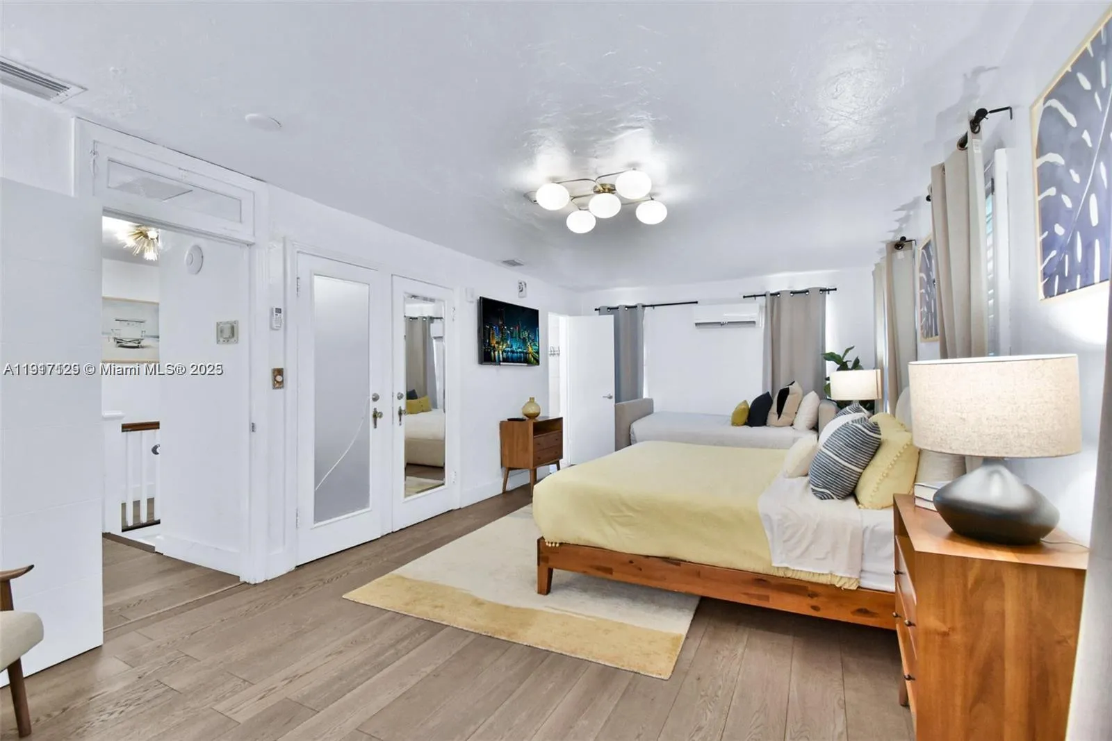 1018 Jefferson Ave, Miami Beach, Florida 33139, Miami Beach, Florida 33139, ,Commercial Sale,For Sale,1018 Jefferson Ave, Miami Beach, Florida 33139,A11917129