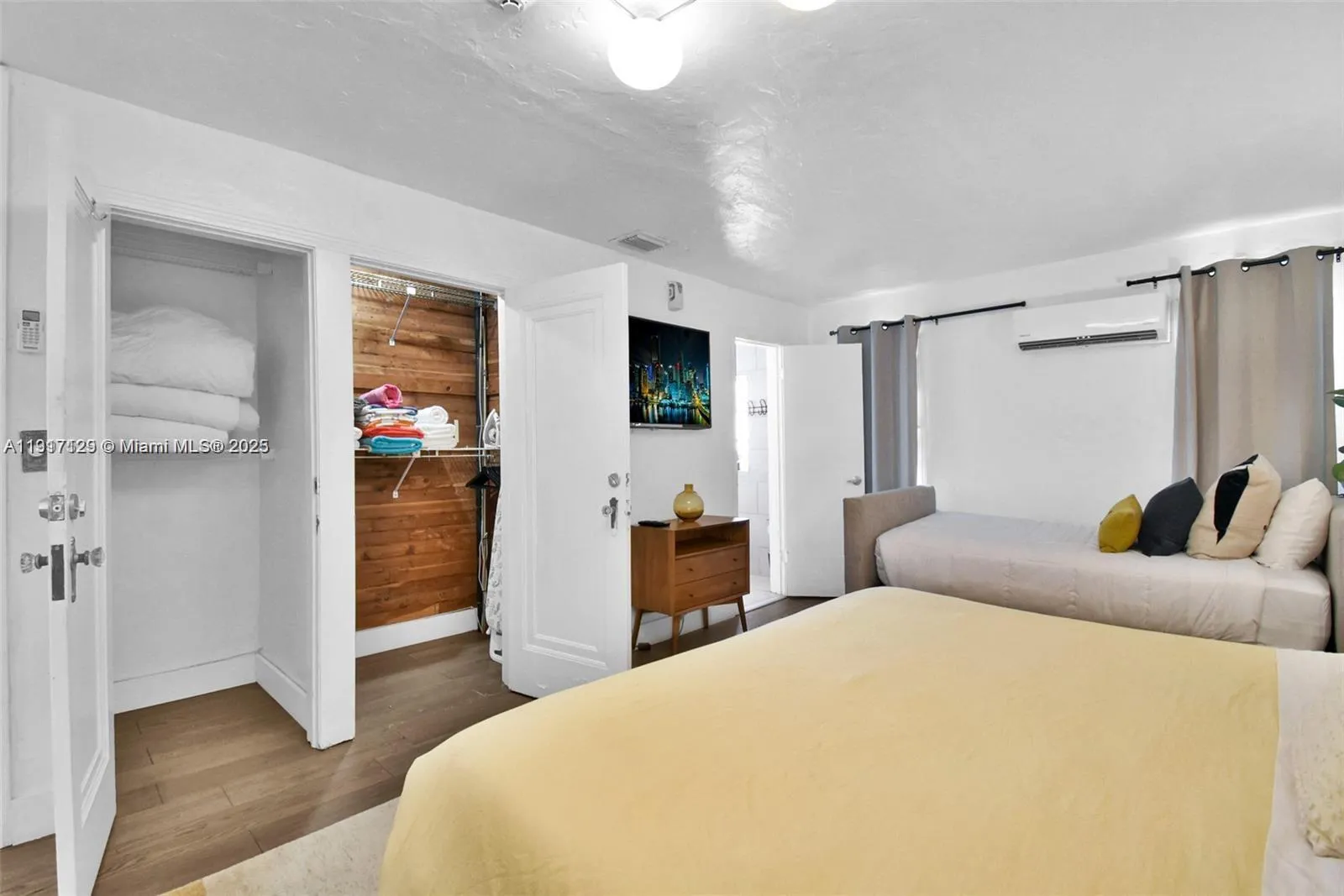 1018 Jefferson Ave, Miami Beach, Florida 33139, Miami Beach, Florida 33139, ,Commercial Sale,For Sale,1018 Jefferson Ave, Miami Beach, Florida 33139,A11917129