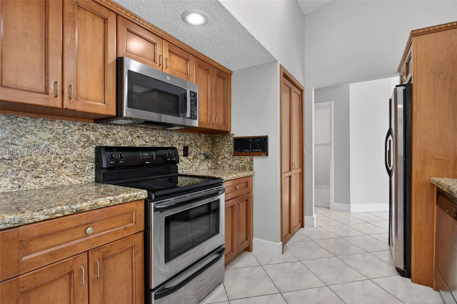 1875 Nw 93rd Way, Plantation, Florida 33322, Plantation, Florida 33322, 3 Bedrooms Bedrooms, ,2 BathroomsBathrooms,Residential,For Sale,1875 Nw 93rd Way, Plantation, Florida 33322,A11917120