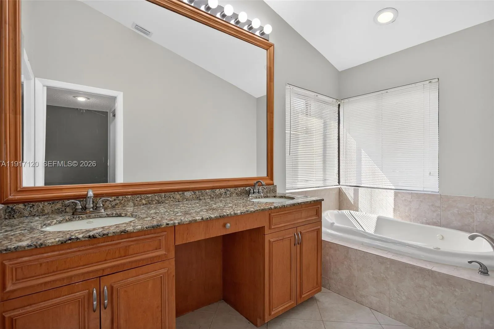 1875 Nw 93rd Way, Plantation, Florida 33322, Plantation, Florida 33322, 3 Bedrooms Bedrooms, ,2 BathroomsBathrooms,Residential,For Sale,1875 Nw 93rd Way, Plantation, Florida 33322,A11917120