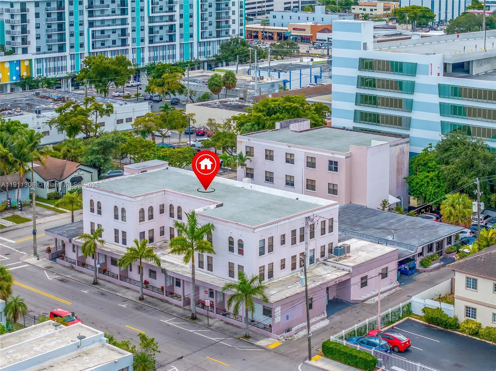 2001 Polk St, Hollywood, Florida 33020, Hollywood, Florida 33020, ,Commercial Sale,For Sale,2001 Polk St, Hollywood, Florida 33020,A11911306