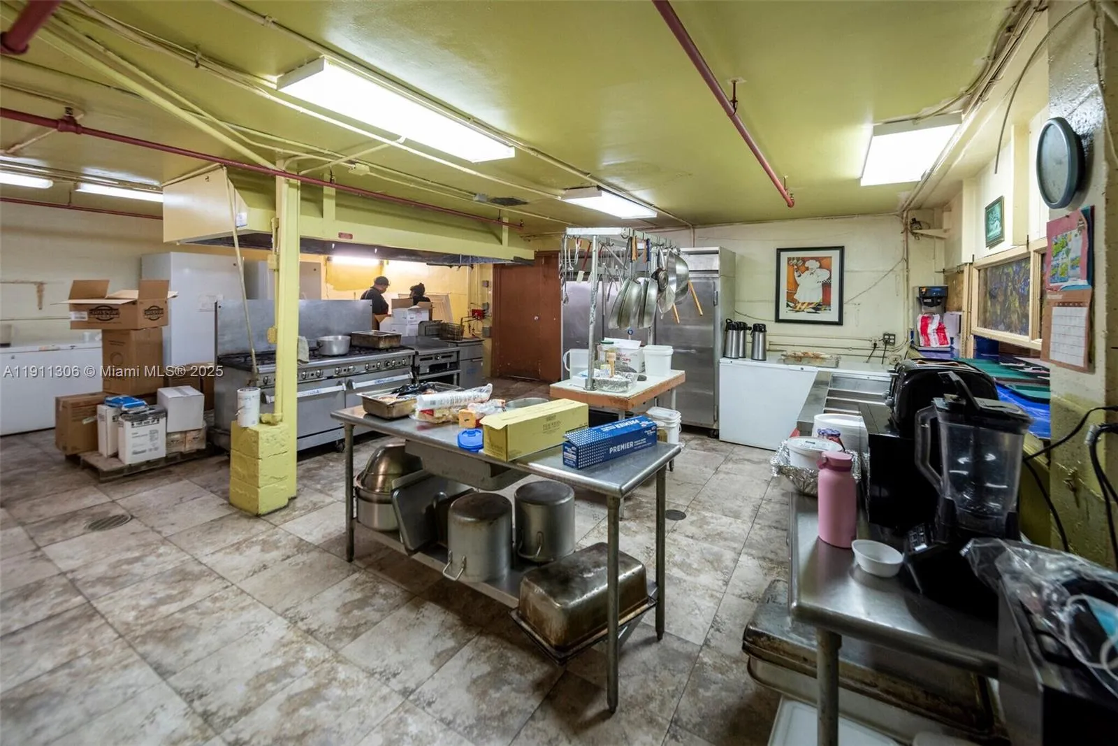 2001 Polk St, Hollywood, Florida 33020, Hollywood, Florida 33020, ,Commercial Sale,For Sale,2001 Polk St, Hollywood, Florida 33020,A11911306