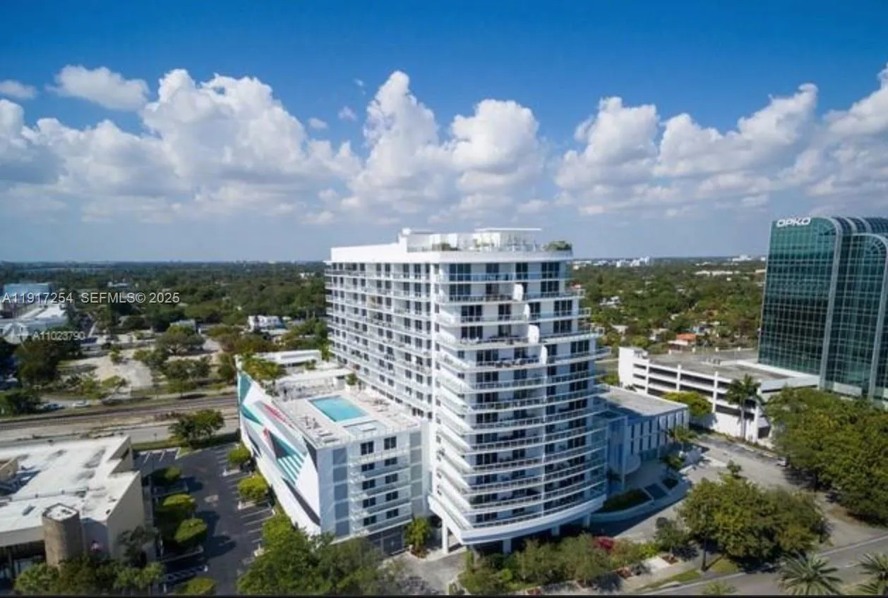 4250 Biscayne Blvd 902, Miami, Florida 33137, Miami, Florida 33137, 2 Bedrooms Bedrooms, ,2 BathroomsBathrooms,Residential,For Sale,4250 Biscayne Blvd 902, Miami, Florida 33137,A11917254