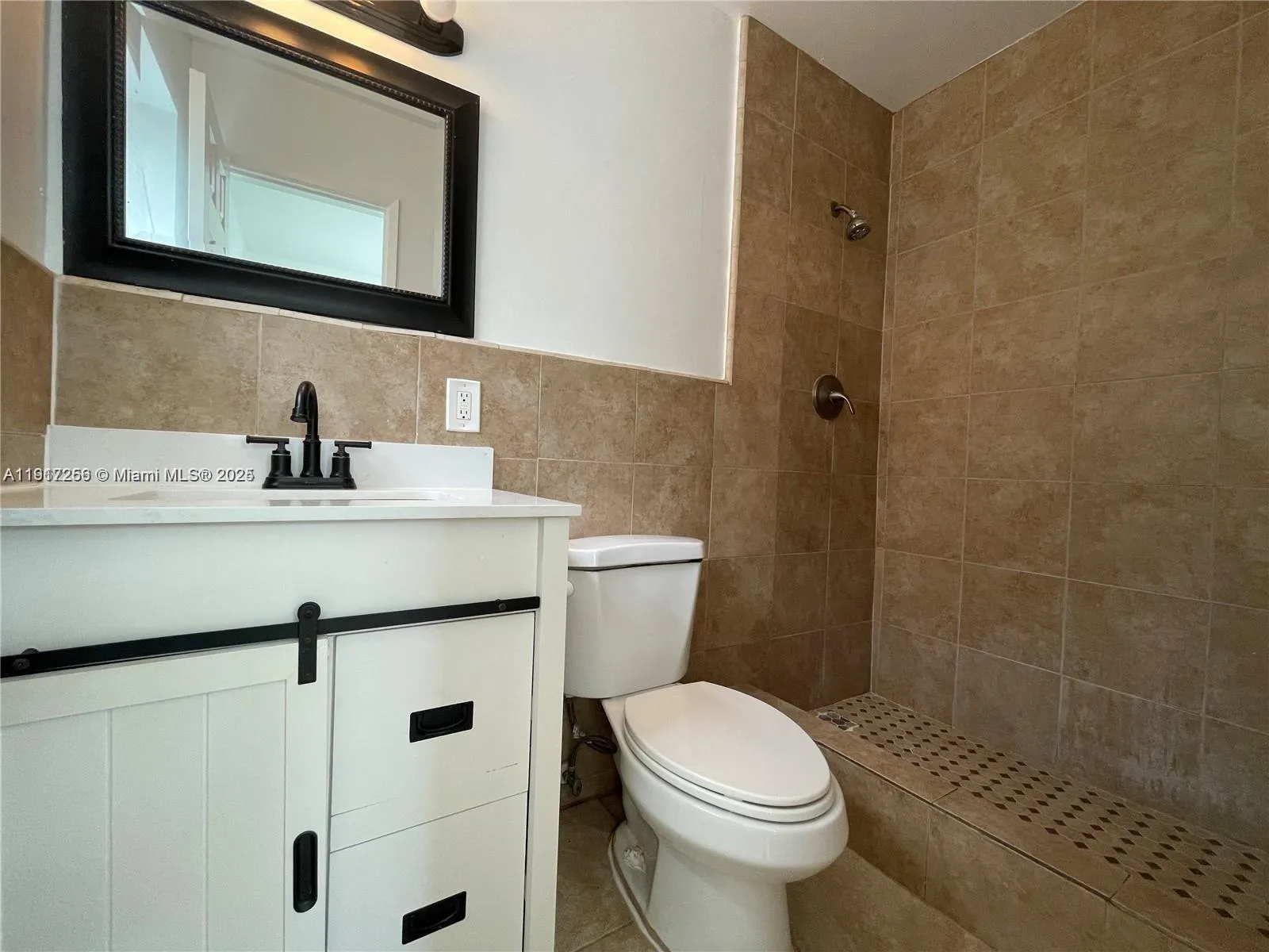 5820 NW 13th Street, Sunrise 1526 SF