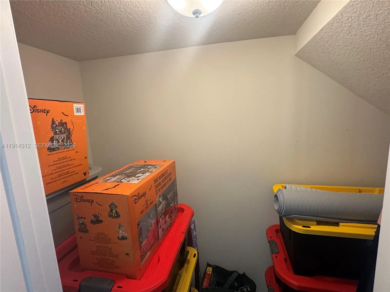 2162 N Appleton Cir N, Oakland Park, Florida 33309, Oakland Park, Florida 33309, 3 Bedrooms Bedrooms, ,2 BathroomsBathrooms,Residential,For Sale,2162 N Appleton Cir N, Oakland Park, Florida 33309,A11914312