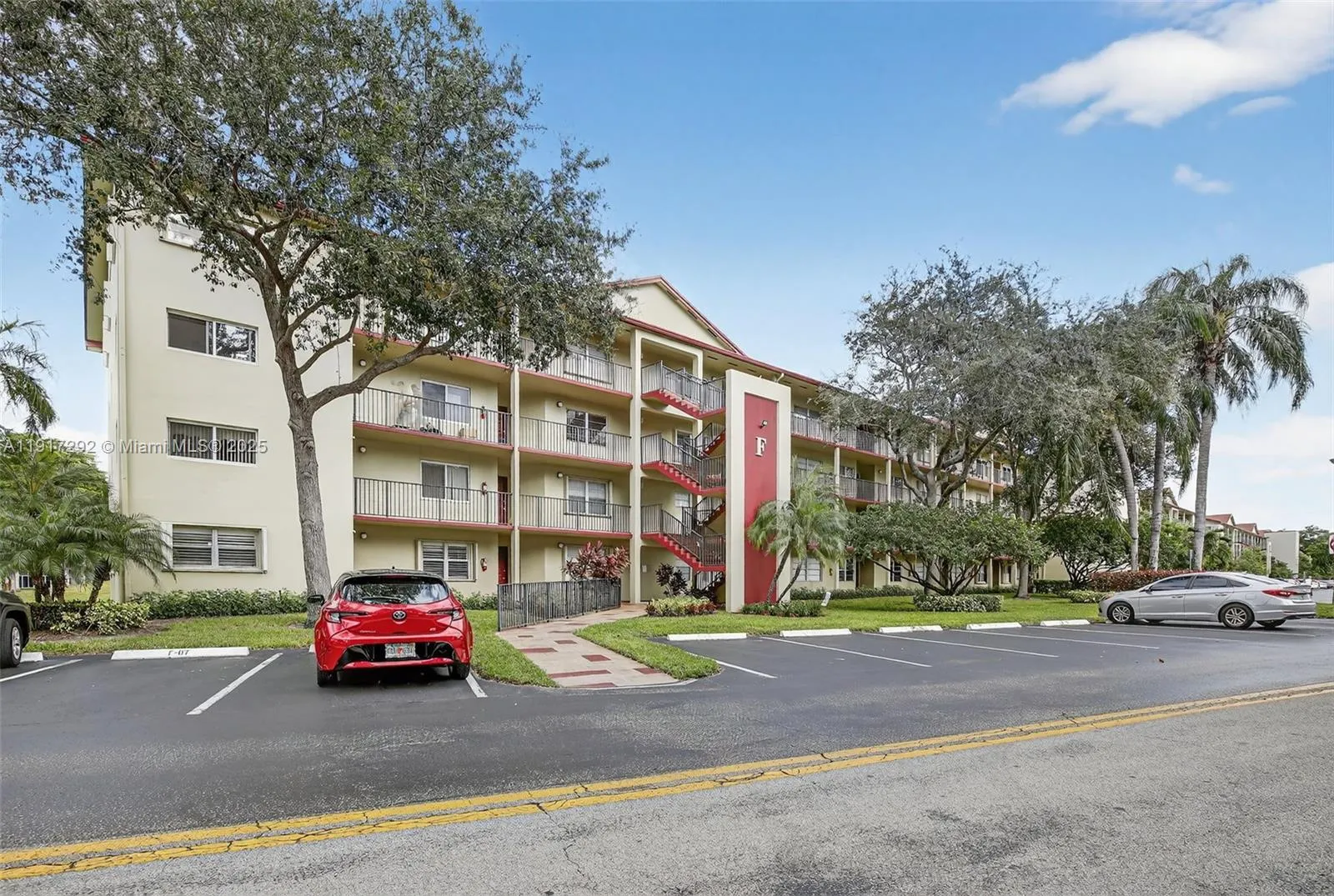 701 Sw 128th Ave 310f, Pembroke Pines, Florida 330, Pembroke Pines, Florida 33027, 2 Bedrooms Bedrooms, ,2 BathroomsBathrooms,Residential,For Sale,701 Sw 128th Ave 310f, Pembroke Pines, Florida 330,A11917292