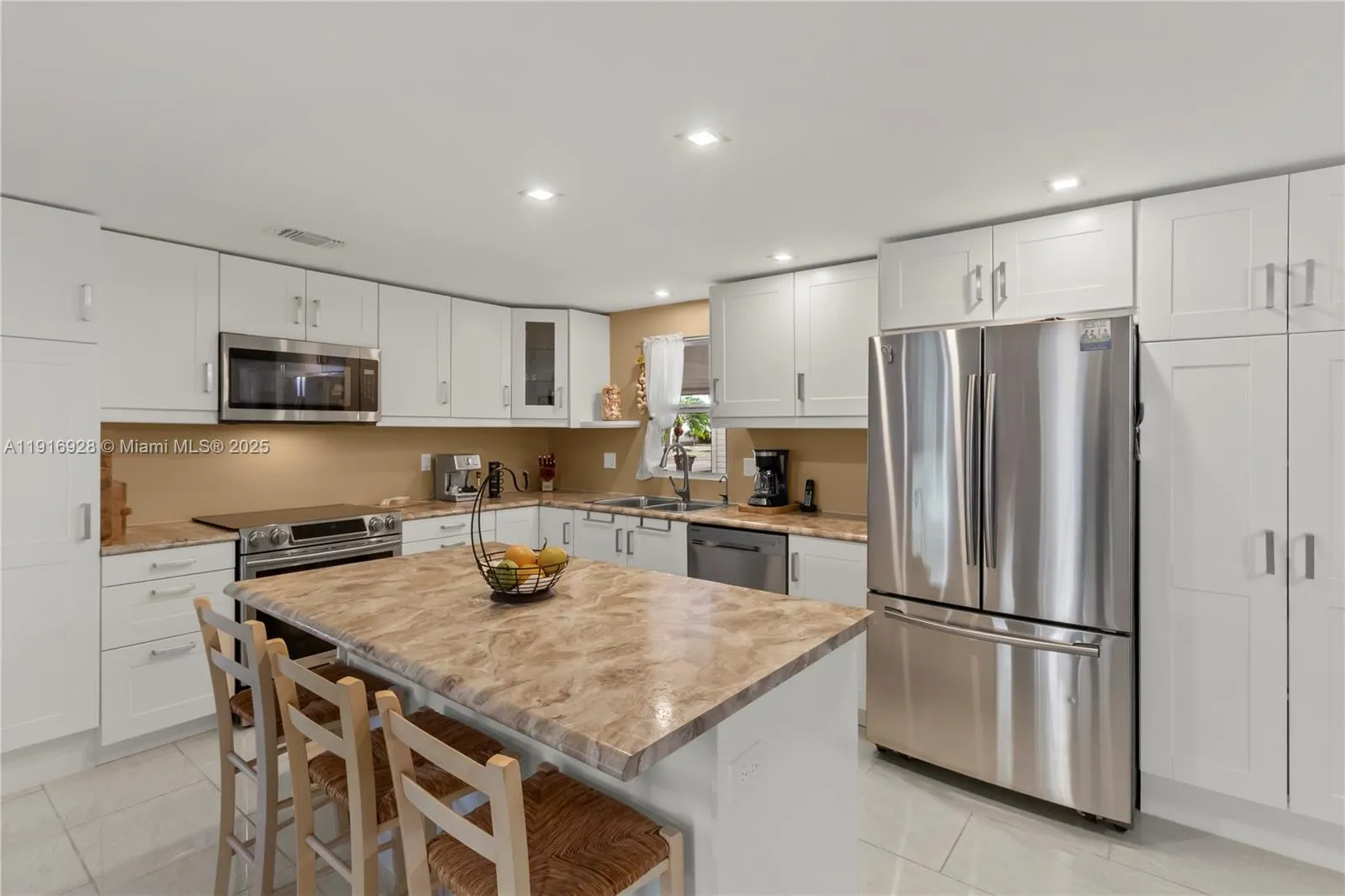 5239 Nw 3rd Ave, Deerfield Beach, Florida 33064, Deerfield Beach, Florida 33064, 3 Bedrooms Bedrooms, ,2 BathroomsBathrooms,Residential,For Sale,5239 Nw 3rd Ave, Deerfield Beach, Florida 33064,A11916928