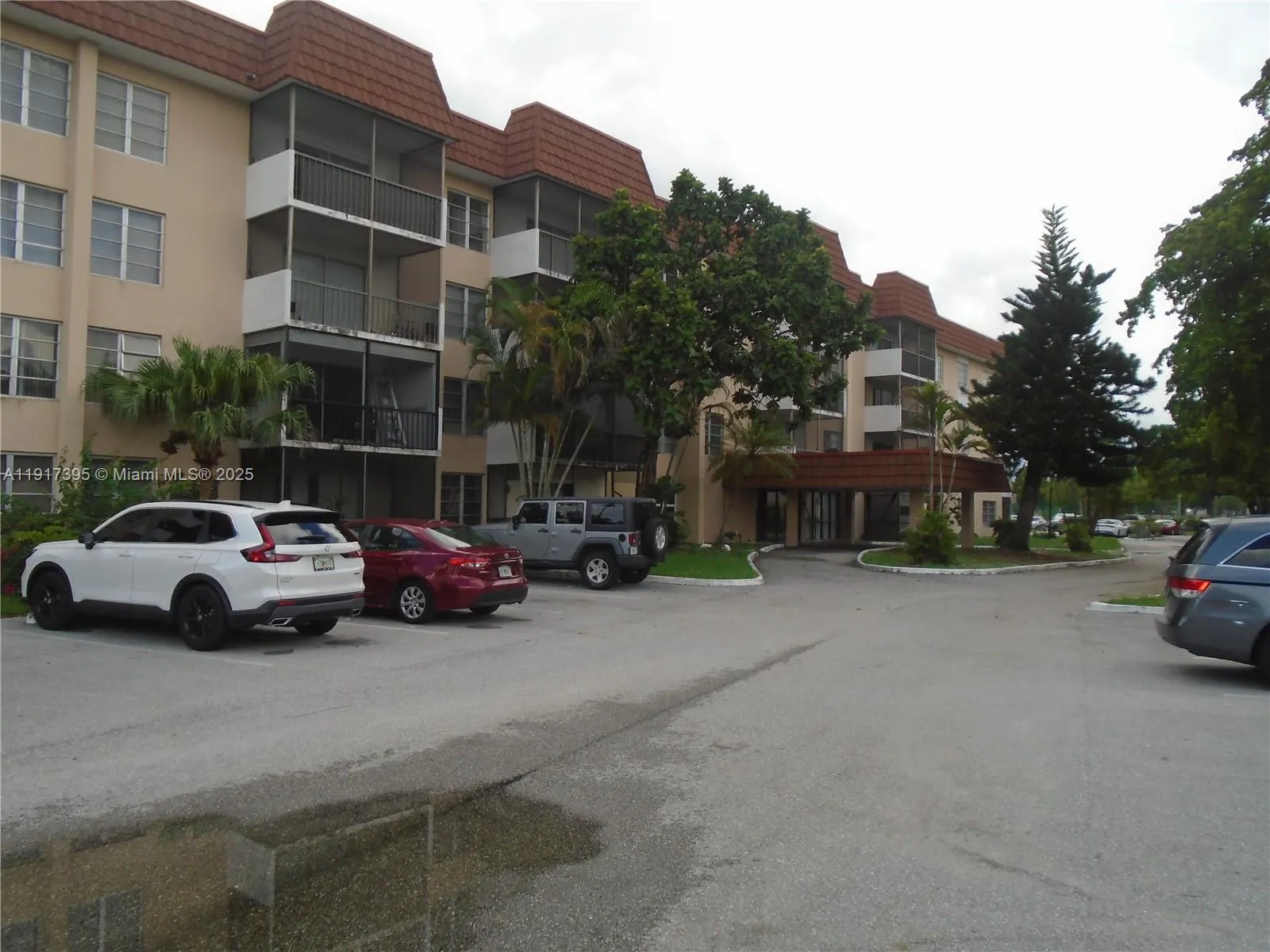 4176 Inverrary Dr 209, Lauderhill, Florida 33319, Lauderhill, Florida 33319, 2 Bedrooms Bedrooms, ,2 BathroomsBathrooms,Residential Lease,For Rent,4176 Inverrary Dr 209, Lauderhill, Florida 33319,A11917395 4176 Inverrary Dr 209, Lauderhill, Florida 33319, Lauderhill, Florida 33319, 2 Bedrooms Bedrooms, ,2 BathroomsBathrooms,Residential Lease,For Rent,4176 Inverrary Dr 209, Lauderhill, Florida 33319,A11917395