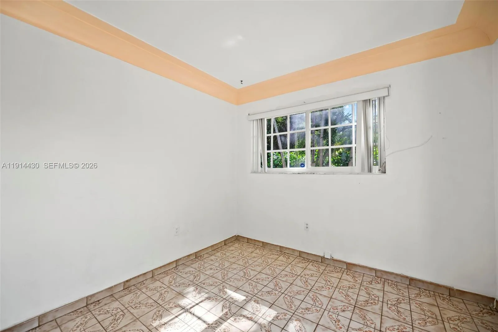 700 Ne 118th St, Biscayne Park, Florida 33161, Biscayne Park, Florida 33161, 3 Bedrooms Bedrooms, ,2 BathroomsBathrooms,Residential,For Sale,700 Ne 118th St, Biscayne Park, Florida 33161,A11914430