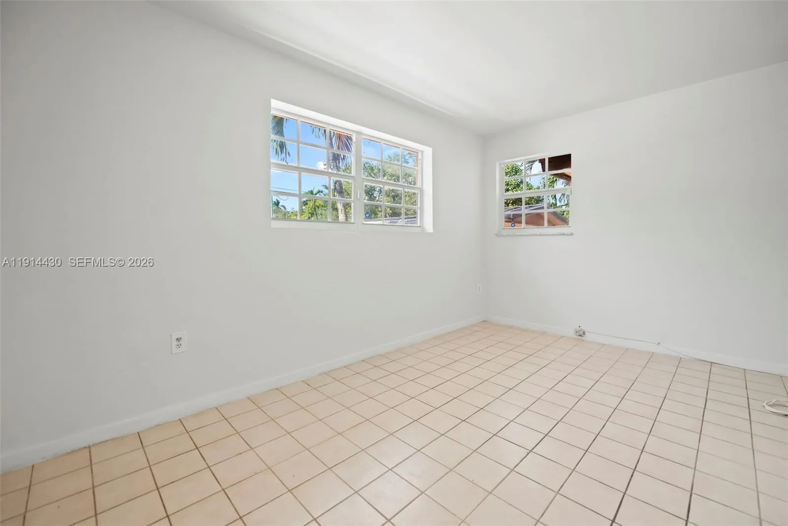 700 Ne 118th St, Biscayne Park, Florida 33161, Biscayne Park, Florida 33161, 3 Bedrooms Bedrooms, ,2 BathroomsBathrooms,Residential,For Sale,700 Ne 118th St, Biscayne Park, Florida 33161,A11914430