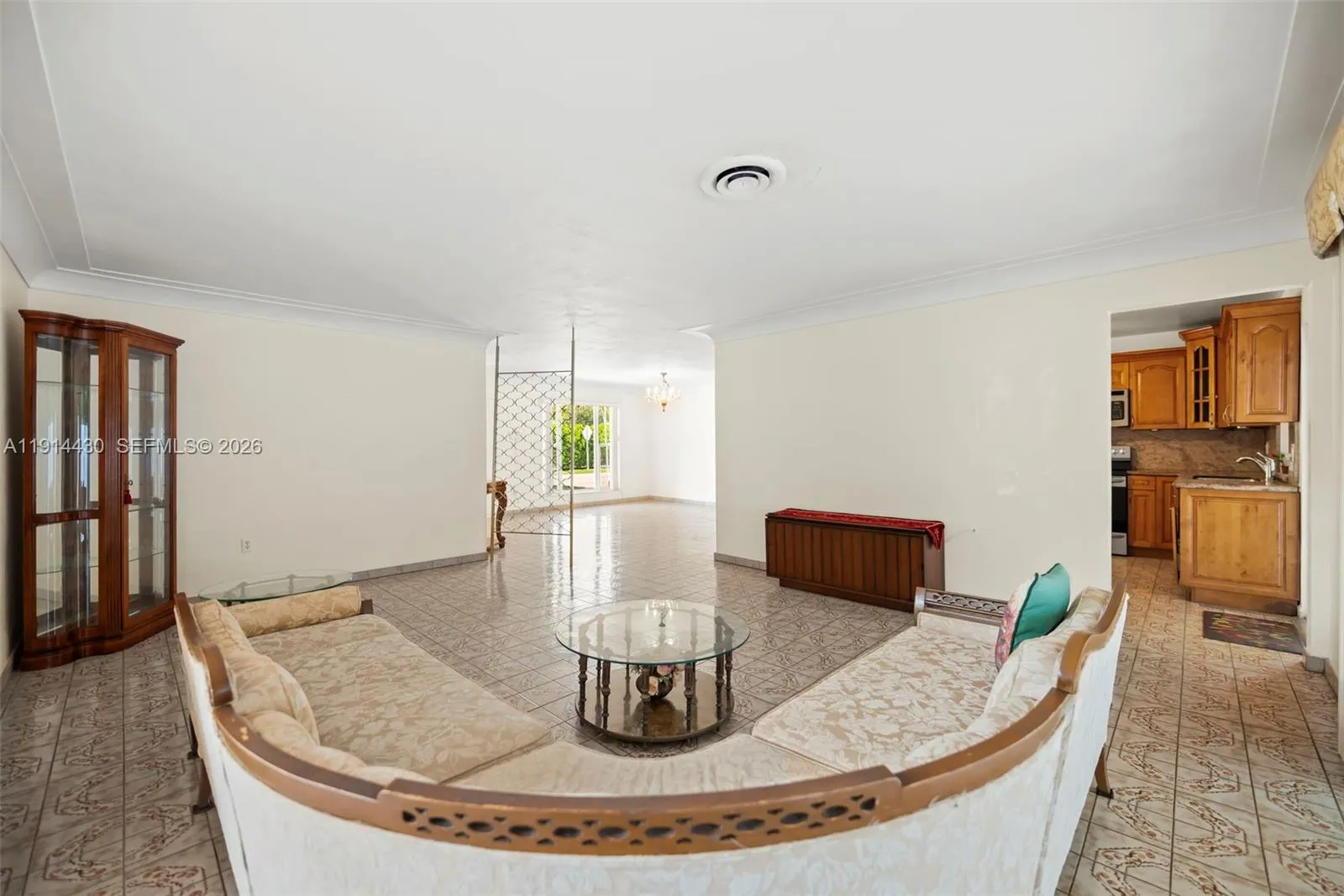 700 Ne 118th St, Biscayne Park, Florida 33161, Biscayne Park, Florida 33161, 3 Bedrooms Bedrooms, ,2 BathroomsBathrooms,Residential,For Sale,700 Ne 118th St, Biscayne Park, Florida 33161,A11914430