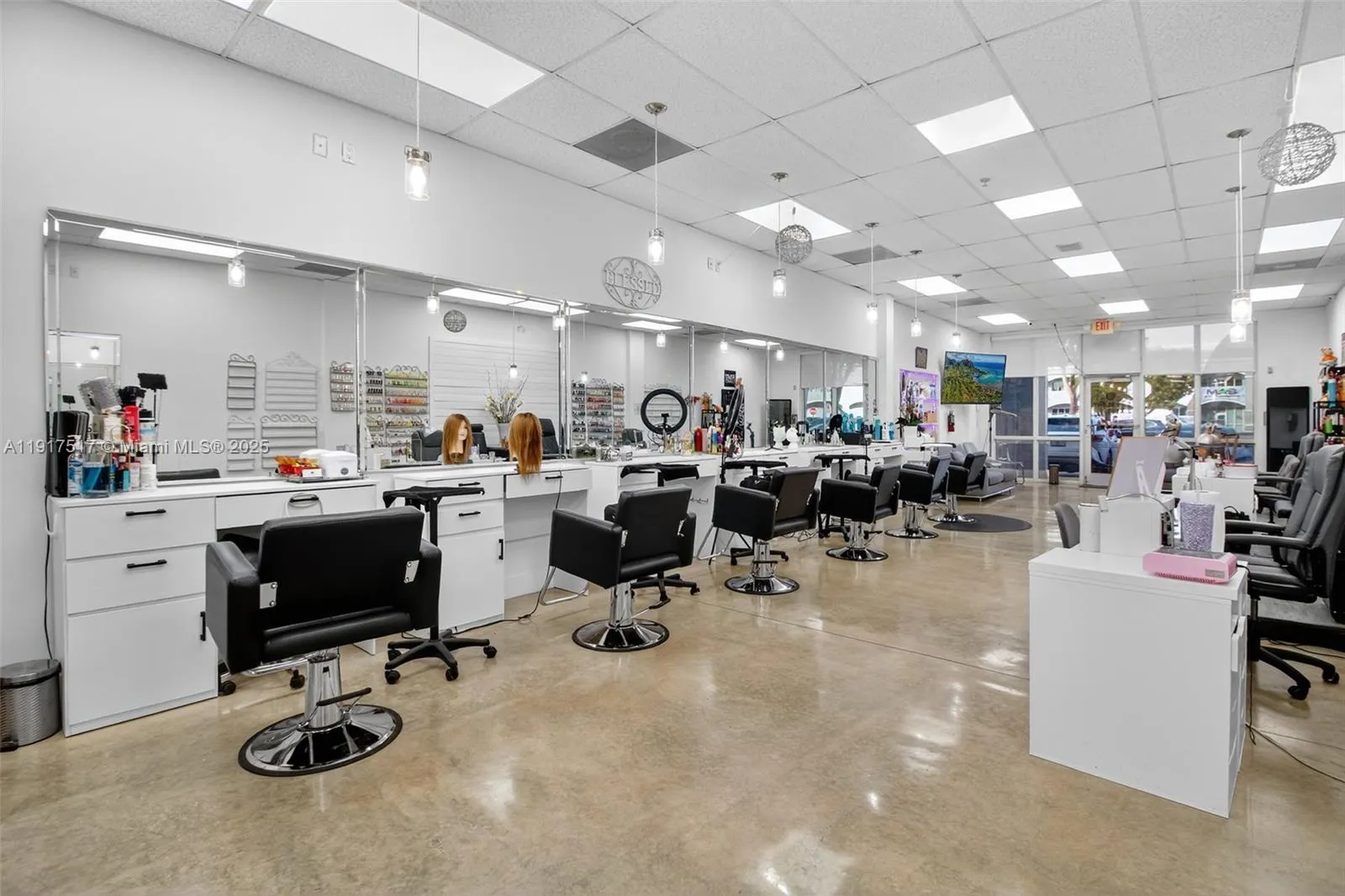 Profitable And Beautiful Beauty Salon For Sale On, Miami, Florida 33175, ,Business Opportunity,For Sale,Profitable And Beautiful Beauty Salon For Sale On ,A11917517