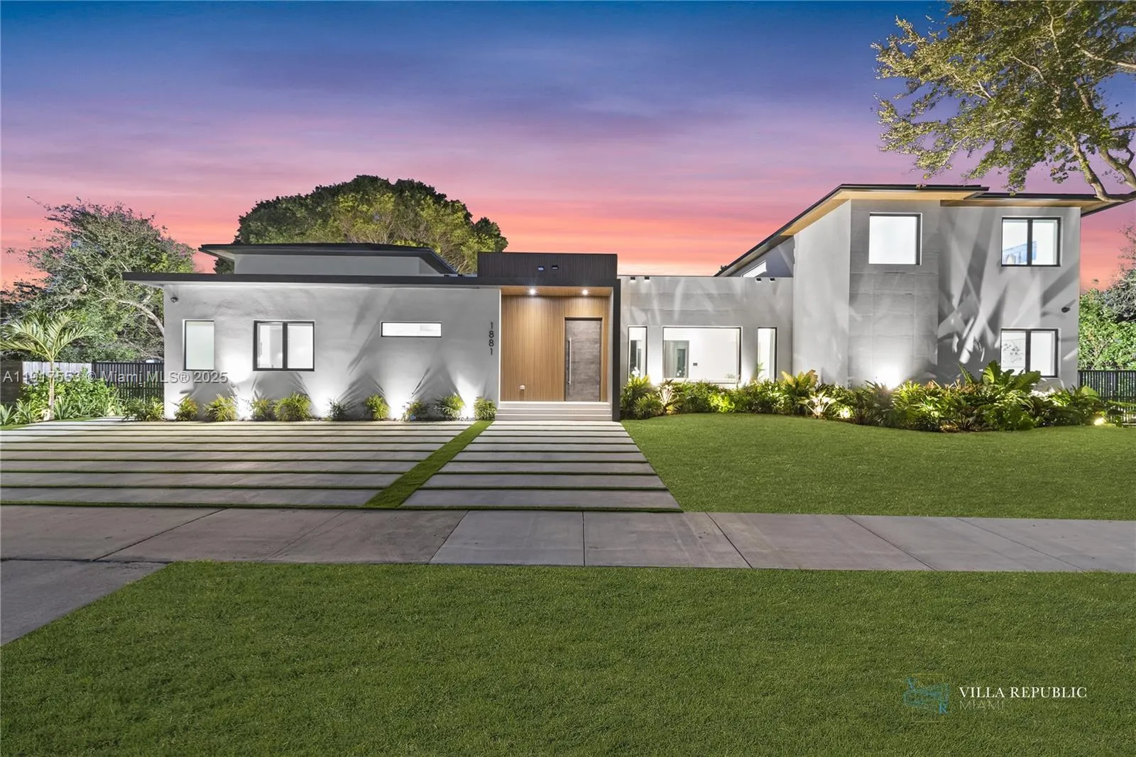 1881 Ne 196th Ter, Miami, Florida 33179, Miami, Florida 33179, 9 Bedrooms Bedrooms, ,9 BathroomsBathrooms,Residential Lease,For Rent,1881 Ne 196th Ter, Miami, Florida 33179,A11917553