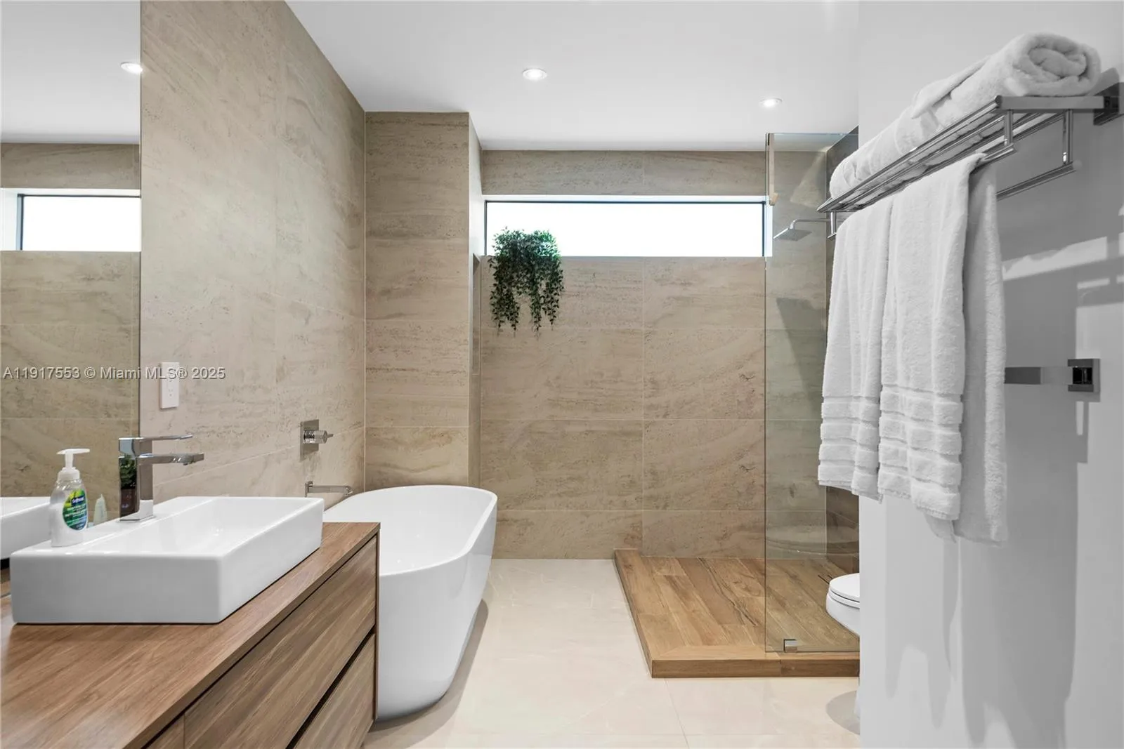 1881 Ne 196th Ter, Miami, Florida 33179, Miami, Florida 33179, 9 Bedrooms Bedrooms, ,9 BathroomsBathrooms,Residential Lease,For Rent,1881 Ne 196th Ter, Miami, Florida 33179,A11917553