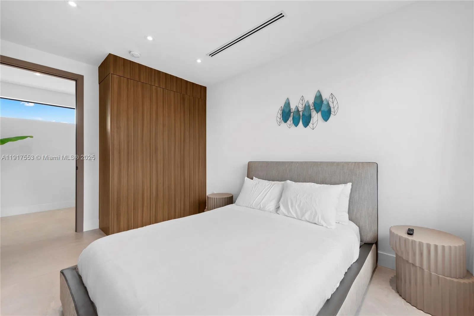 1881 Ne 196th Ter, Miami, Florida 33179, Miami, Florida 33179, 9 Bedrooms Bedrooms, ,9 BathroomsBathrooms,Residential Lease,For Rent,1881 Ne 196th Ter, Miami, Florida 33179,A11917553