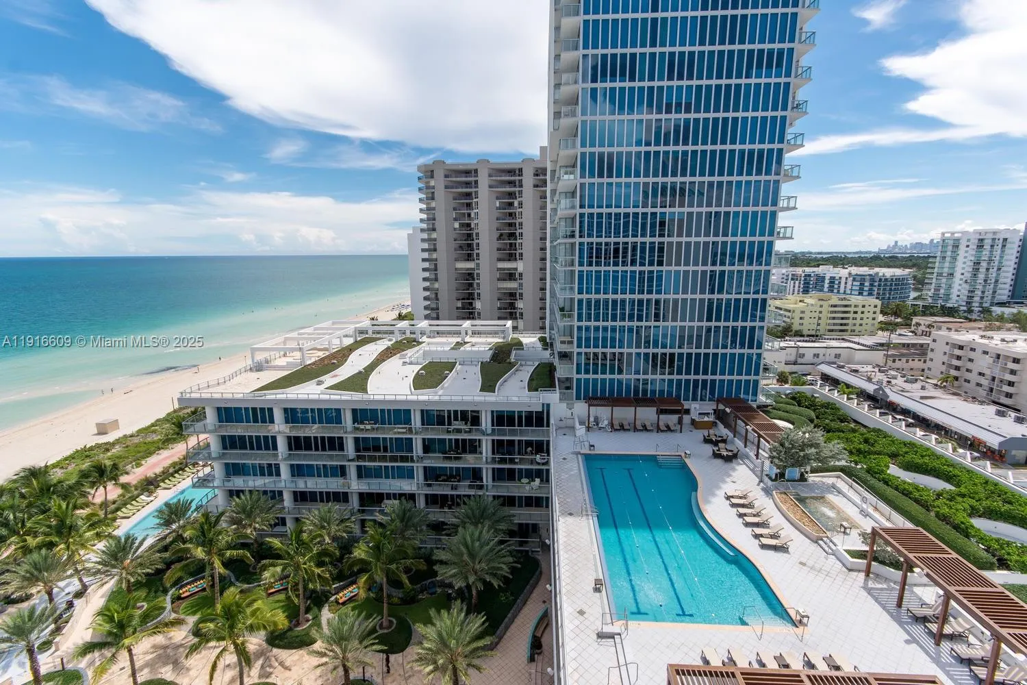 6801 Collins Ave Ph06 (deed Ph 10), Miami Beach, F, Miami Beach, Florida 33141, 2 Bedrooms Bedrooms, ,2 BathroomsBathrooms,Residential,For Sale,6801 Collins Ave Ph06 (deed Ph 10), Miami Beach, F,A11916609