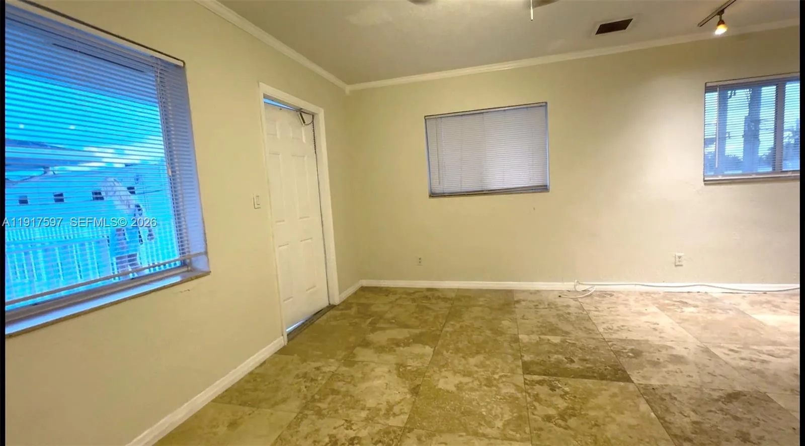1856 Ne 46th St F8, Fort Lauderdale, Florida 33308, Fort Lauderdale, Florida 33308, 1 Bedroom Bedrooms, ,1 BathroomBathrooms,Residential Lease,For Rent,1856 Ne 46th St F8, Fort Lauderdale, Florida 33308,A11917597