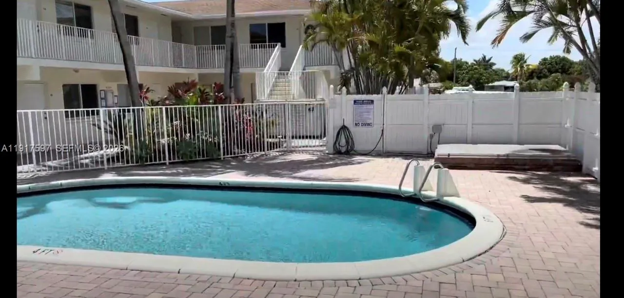1856 Ne 46th St F8, Fort Lauderdale, Florida 33308, Fort Lauderdale, Florida 33308, 1 Bedroom Bedrooms, ,1 BathroomBathrooms,Residential Lease,For Rent,1856 Ne 46th St F8, Fort Lauderdale, Florida 33308,A11917597