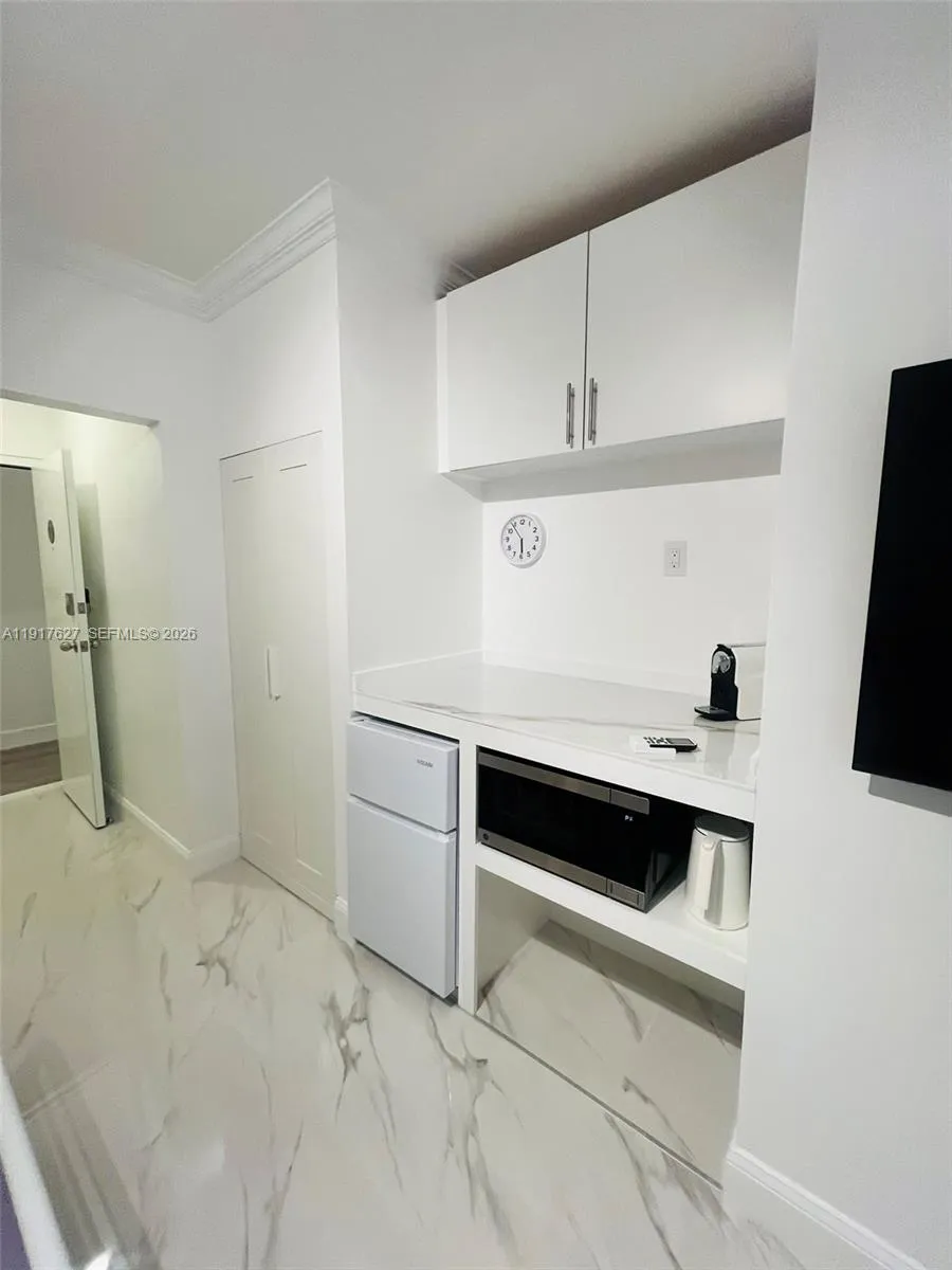 1455 Michigan Ave 12b, Miami Beach, Florida 33139, Miami Beach, Florida 33139, 1 Bedroom Bedrooms, ,1 BathroomBathrooms,Residential Lease,For Rent,1455 Michigan Ave 12b, Miami Beach, Florida 33139,A11917627