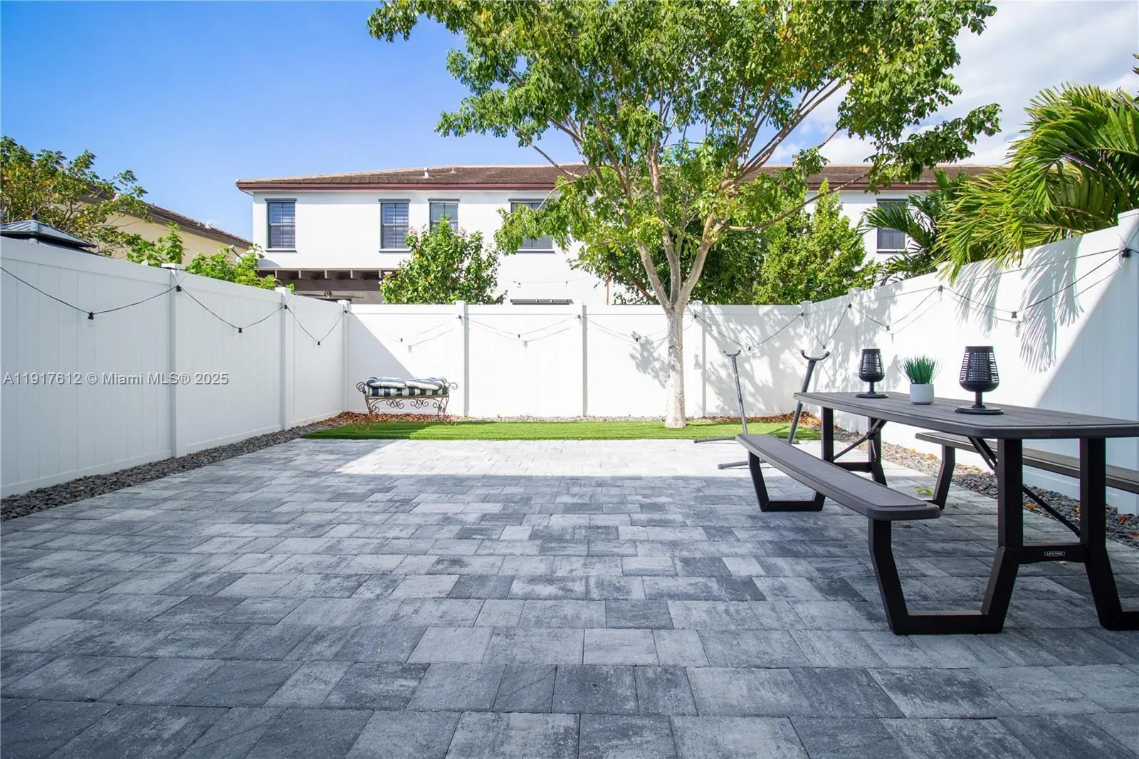 3435 W 105th Pl, Hialeah, Florida 33018, Hialeah, Florida 33018, 3 Bedrooms Bedrooms, ,2 BathroomsBathrooms,Residential,For Sale,3435 W 105th Pl, Hialeah, Florida 33018,A11917612