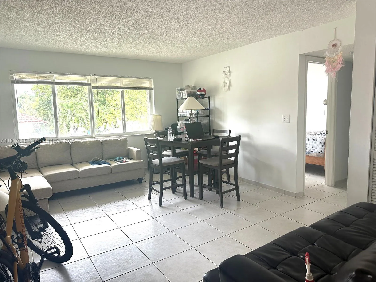 724 Ne 4th St, Hallandale Beach, Florida 33009, Hallandale Beach, Florida 33009, ,Commercial Sale,For Sale,724 Ne 4th St, Hallandale Beach, Florida 33009,A11917665