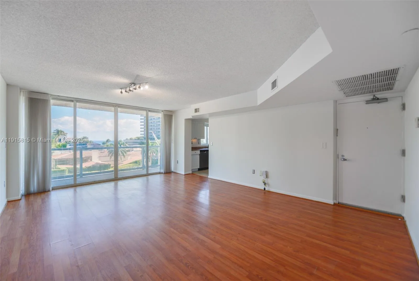 5900 Collins Ave 506, Miami Beach, Florida 33140, Miami Beach, Florida 33140, 2 Bedrooms Bedrooms, ,2 BathroomsBathrooms,Residential,For Sale,5900 Collins Ave 506, Miami Beach, Florida 33140,A11915815 5900 Collins Ave 506, Miami Beach, Florida 33140, Miami Beach, Florida 33140, 2 Bedrooms Bedrooms, ,2 BathroomsBathrooms,Residential,For Sale,5900 Collins Ave 506, Miami Beach, Florida 33140,A11915815