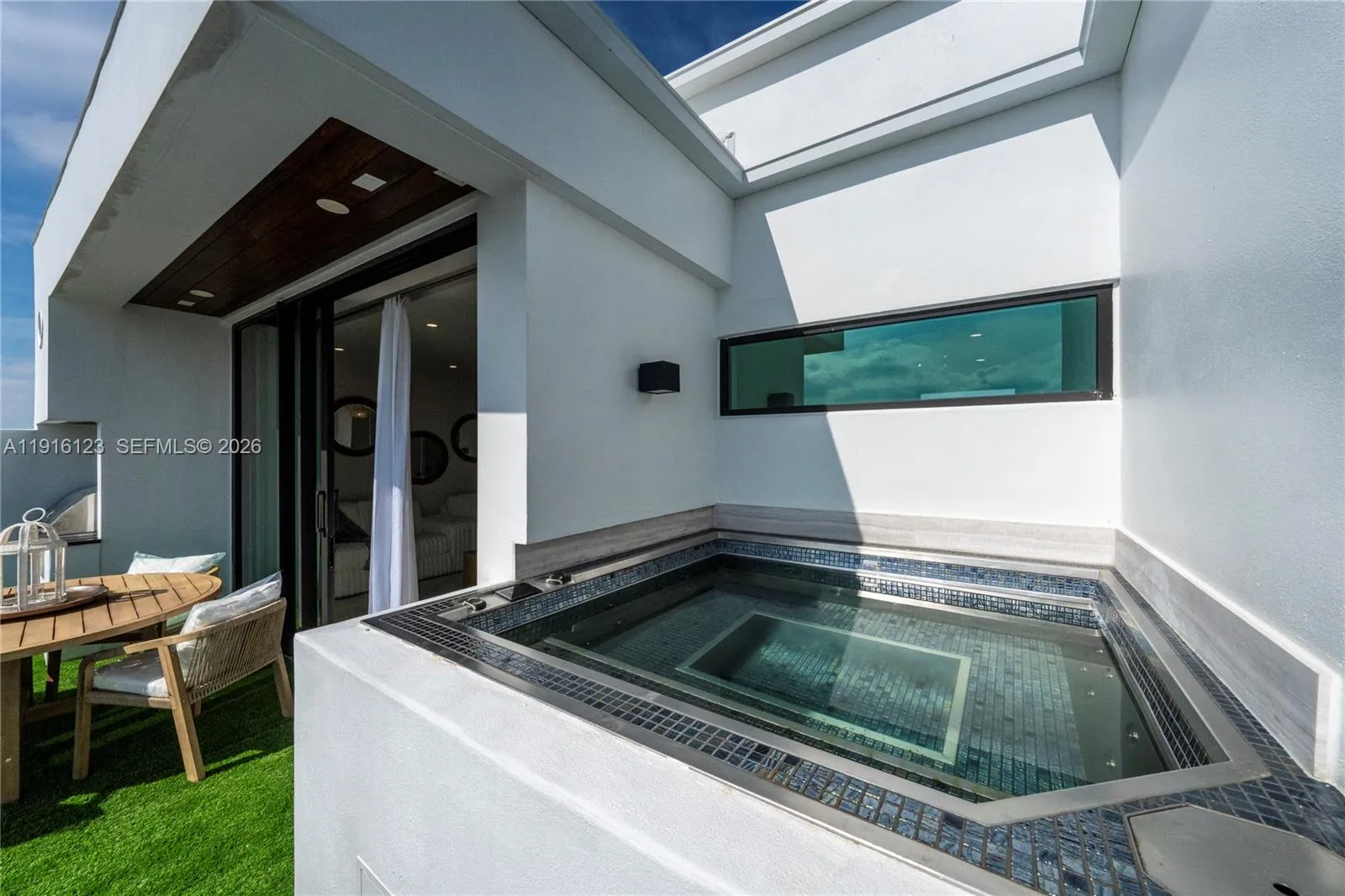 4098 Ne 167 St 9, North Miami Beach, Florida 33160, North Miami Beach, Florida 33160, 4 Bedrooms Bedrooms, ,4 BathroomsBathrooms,Residential,For Sale,4098 Ne 167 St 9, North Miami Beach, Florida 33160,A11916123