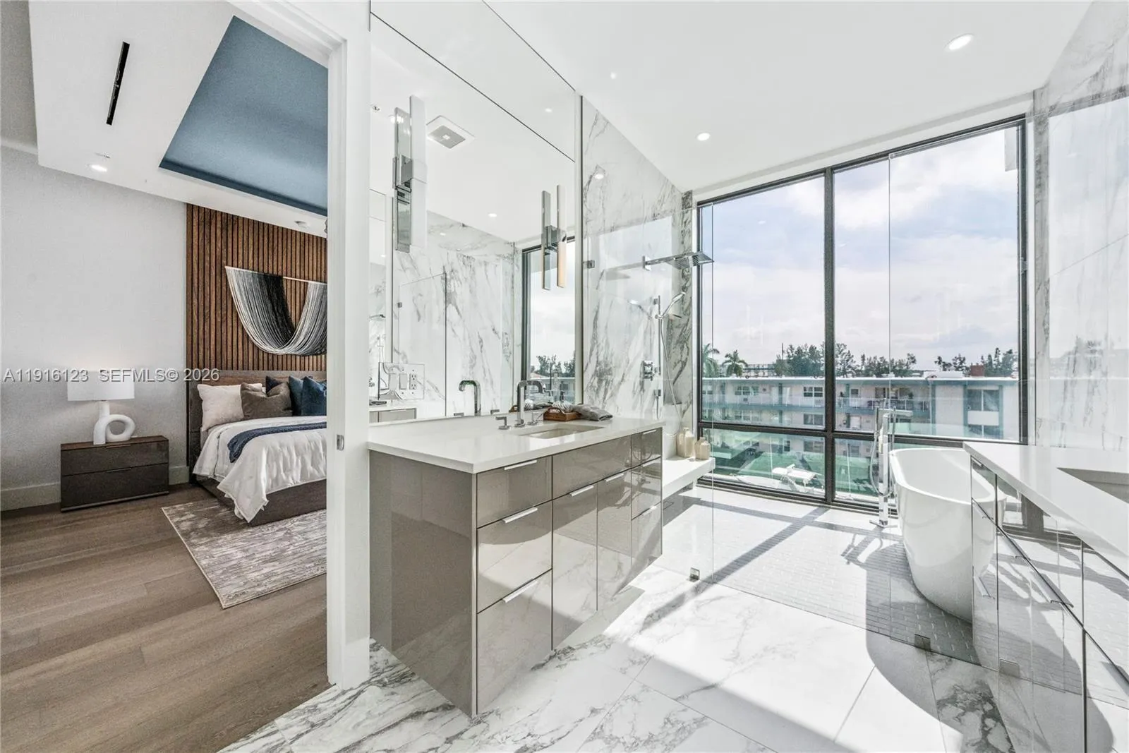 4098 Ne 167 St 9, North Miami Beach, Florida 33160, North Miami Beach, Florida 33160, 4 Bedrooms Bedrooms, ,4 BathroomsBathrooms,Residential,For Sale,4098 Ne 167 St 9, North Miami Beach, Florida 33160,A11916123