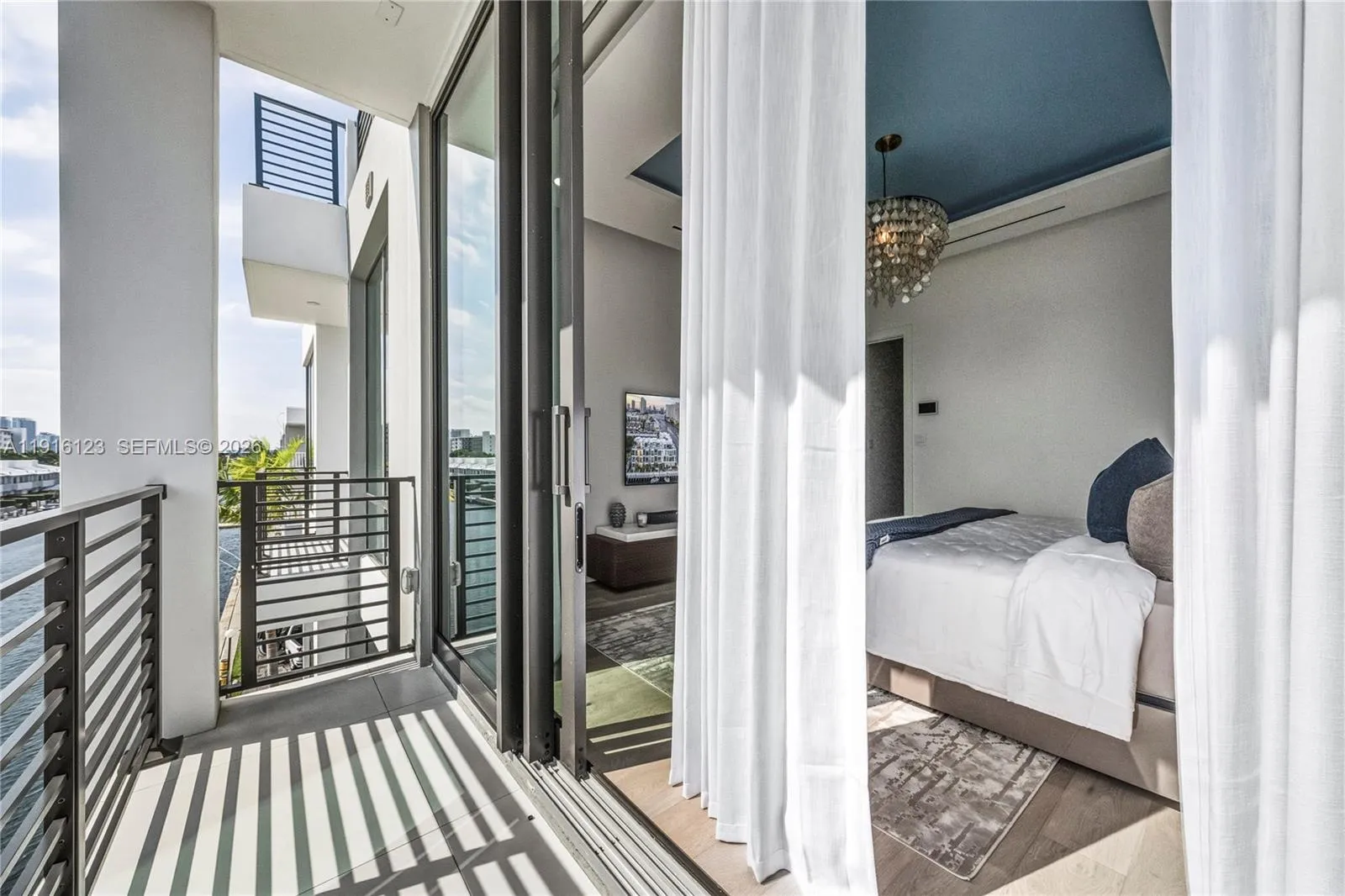 4098 Ne 167 St 9, North Miami Beach, Florida 33160, North Miami Beach, Florida 33160, 4 Bedrooms Bedrooms, ,4 BathroomsBathrooms,Residential,For Sale,4098 Ne 167 St 9, North Miami Beach, Florida 33160,A11916123