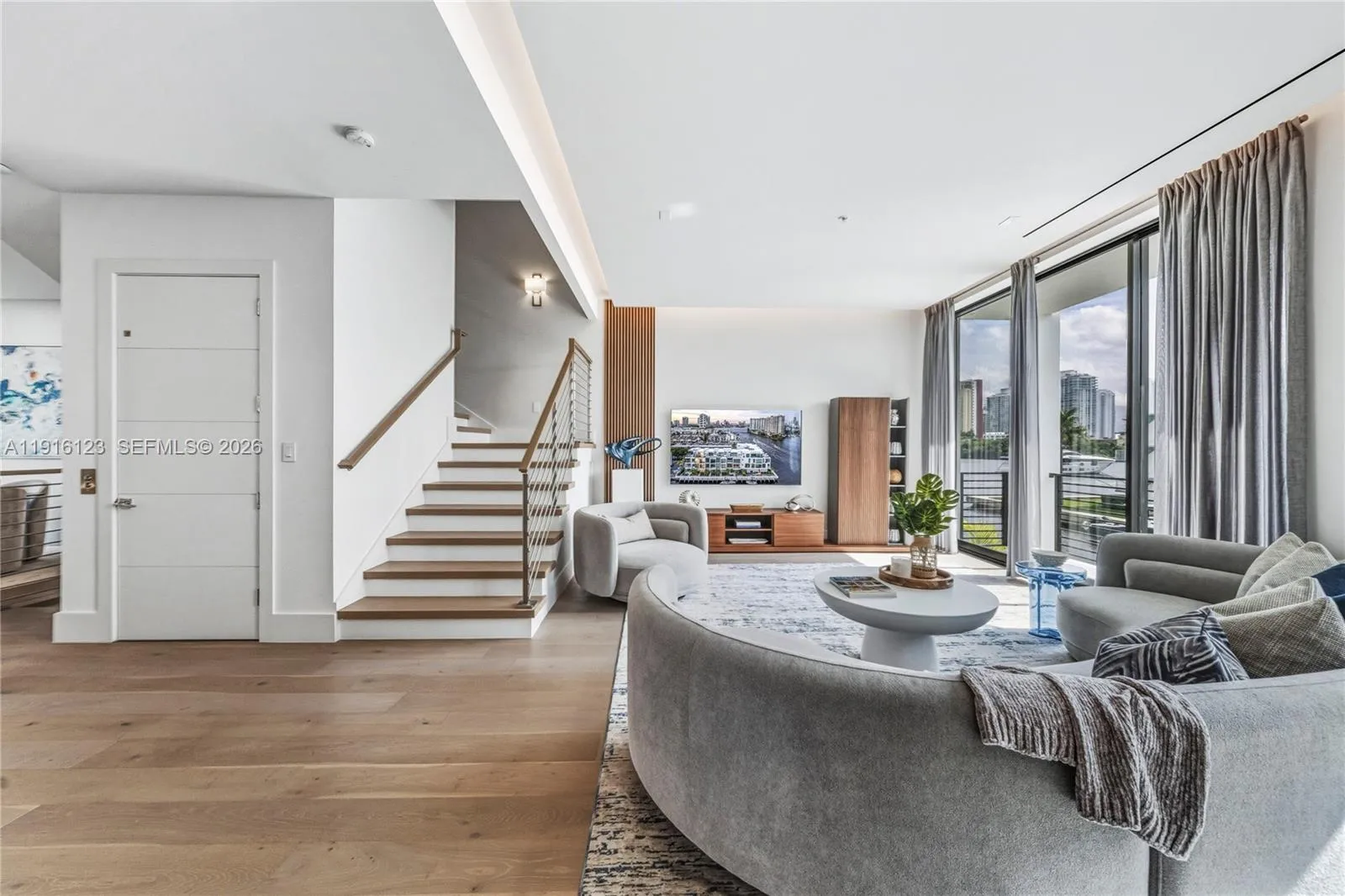 4098 Ne 167 St 9, North Miami Beach, Florida 33160, North Miami Beach, Florida 33160, 4 Bedrooms Bedrooms, ,4 BathroomsBathrooms,Residential,For Sale,4098 Ne 167 St 9, North Miami Beach, Florida 33160,A11916123