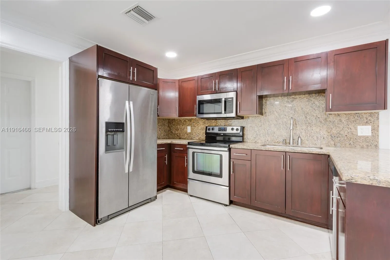 5425 Madison St, Hollywood, Florida 33021, Hollywood, Florida 33021, 3 Bedrooms Bedrooms, ,2 BathroomsBathrooms,Residential,For Sale,5425 Madison St, Hollywood, Florida 33021,A11916466