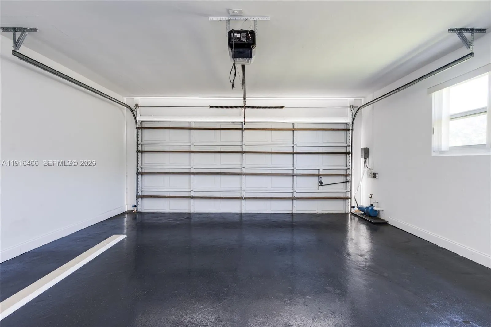 5425 Madison St, Hollywood, Florida 33021, Hollywood, Florida 33021, 3 Bedrooms Bedrooms, ,2 BathroomsBathrooms,Residential,For Sale,5425 Madison St, Hollywood, Florida 33021,A11916466