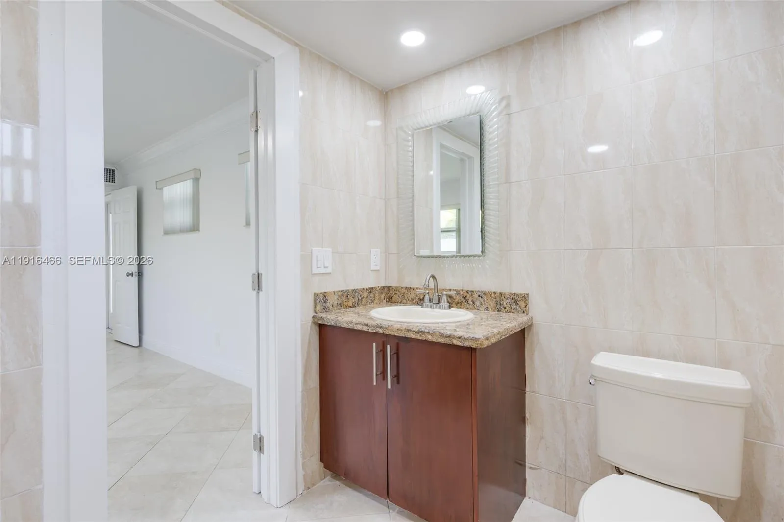 5425 Madison St, Hollywood, Florida 33021, Hollywood, Florida 33021, 3 Bedrooms Bedrooms, ,2 BathroomsBathrooms,Residential,For Sale,5425 Madison St, Hollywood, Florida 33021,A11916466