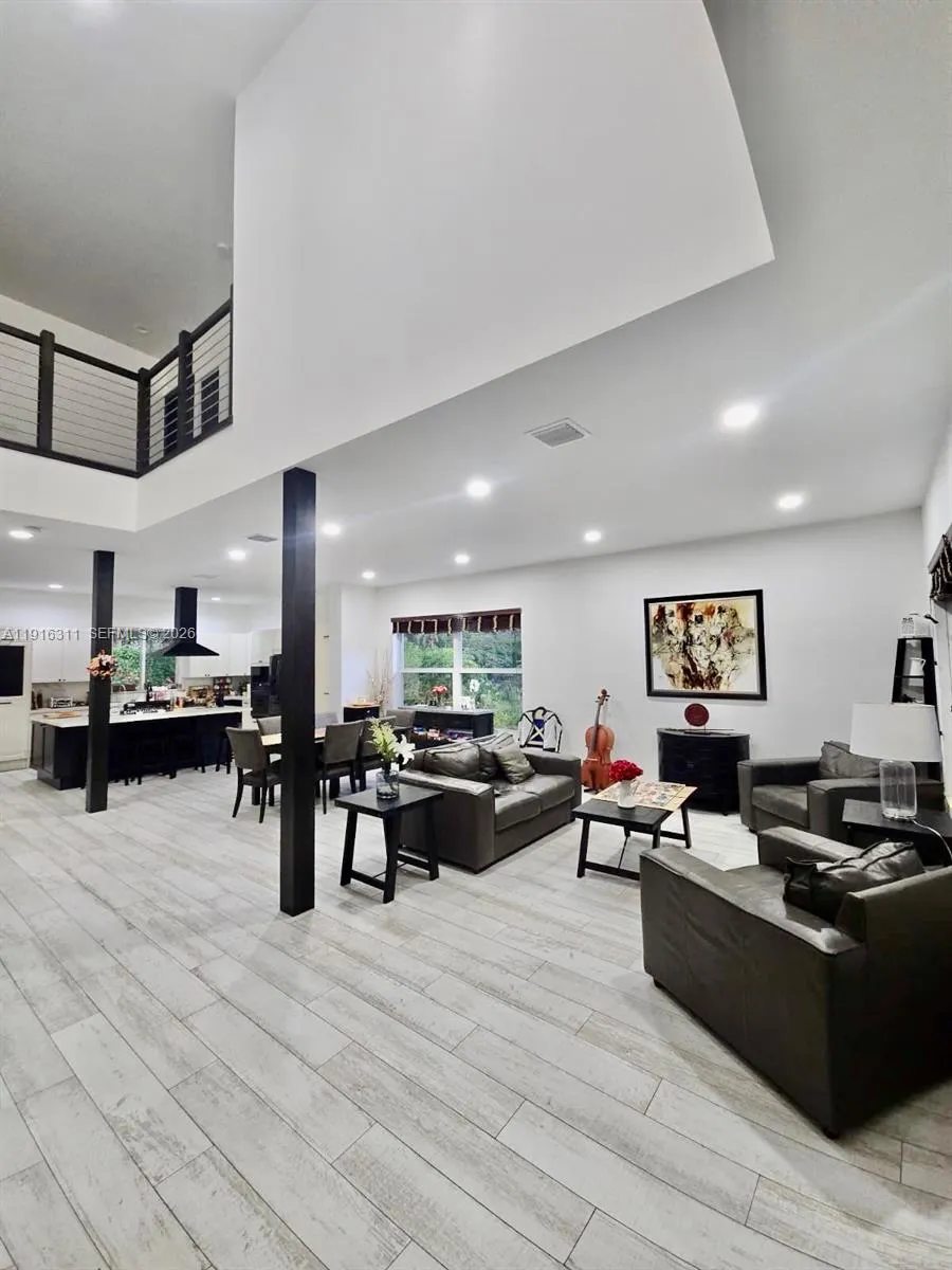 2019 Harbor View Cir, Weston, Florida 33327, Weston, Florida 33327, 5 Bedrooms Bedrooms, ,5 BathroomsBathrooms,Residential Lease,For Rent,2019 Harbor View Cir, Weston, Florida 33327,A11916311