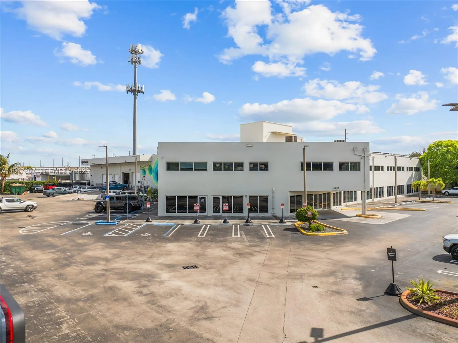 6955 Nw 52nd St, Miami, Florida 33166, Miami, Florida 33166, ,Commercial Sale,For Sale,6955 Nw 52nd St, Miami, Florida 33166,A11917807