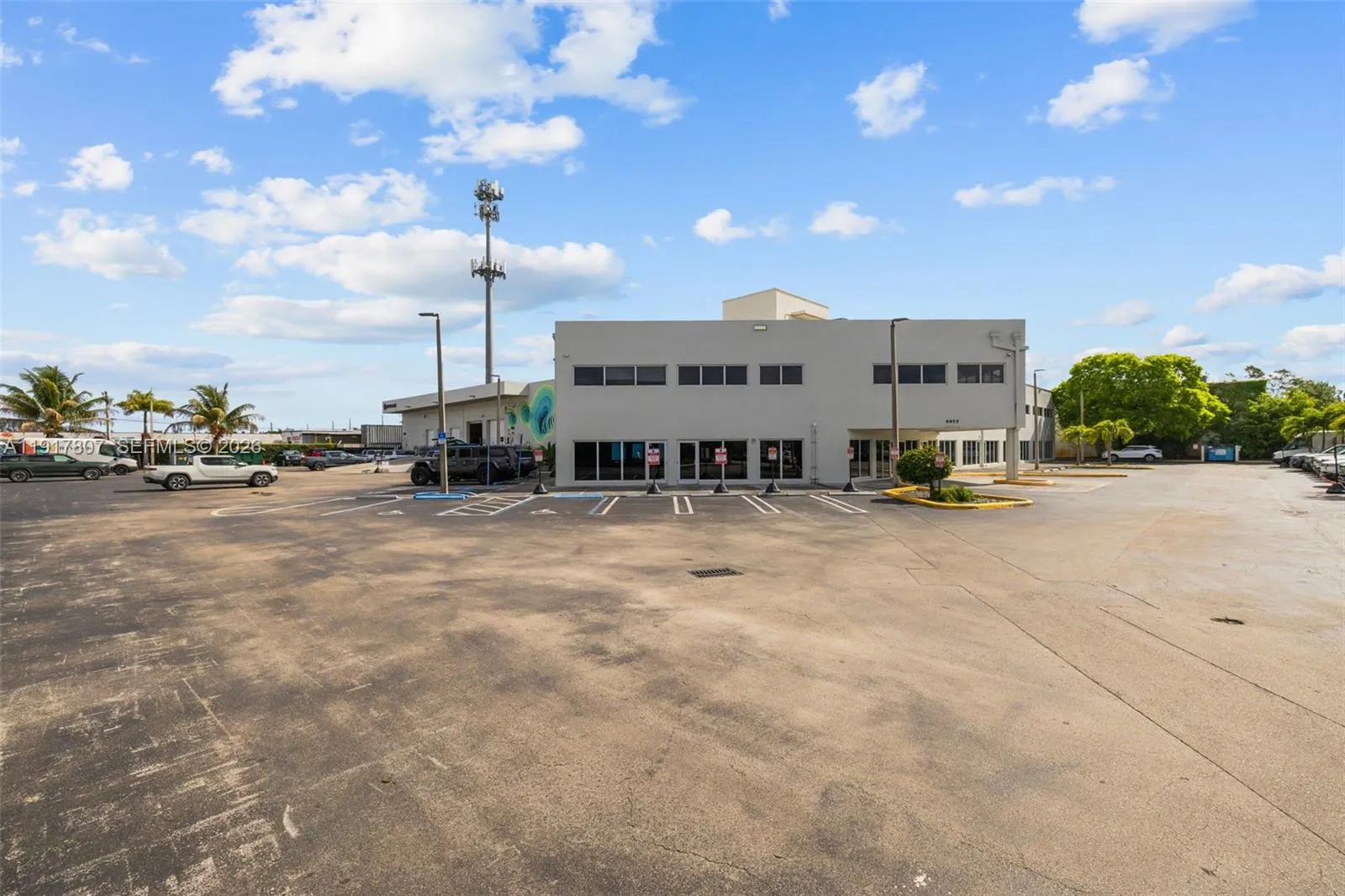 6955 Nw 52nd St, Miami, Florida 33166, Miami, Florida 33166, ,Commercial Sale,For Sale,6955 Nw 52nd St, Miami, Florida 33166,A11917807