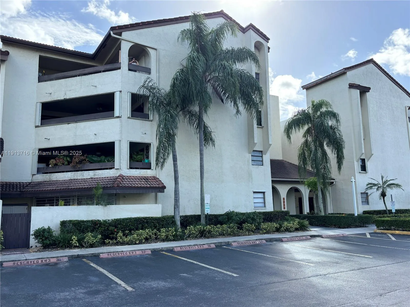 8933 Sw 123 Ct 105, Miami, Florida 33186, Miami, Florida 33186, 2 Bedrooms Bedrooms, ,2 BathroomsBathrooms,Residential Lease,For Rent,8933 Sw 123 Ct 105, Miami, Florida 33186,A11913716