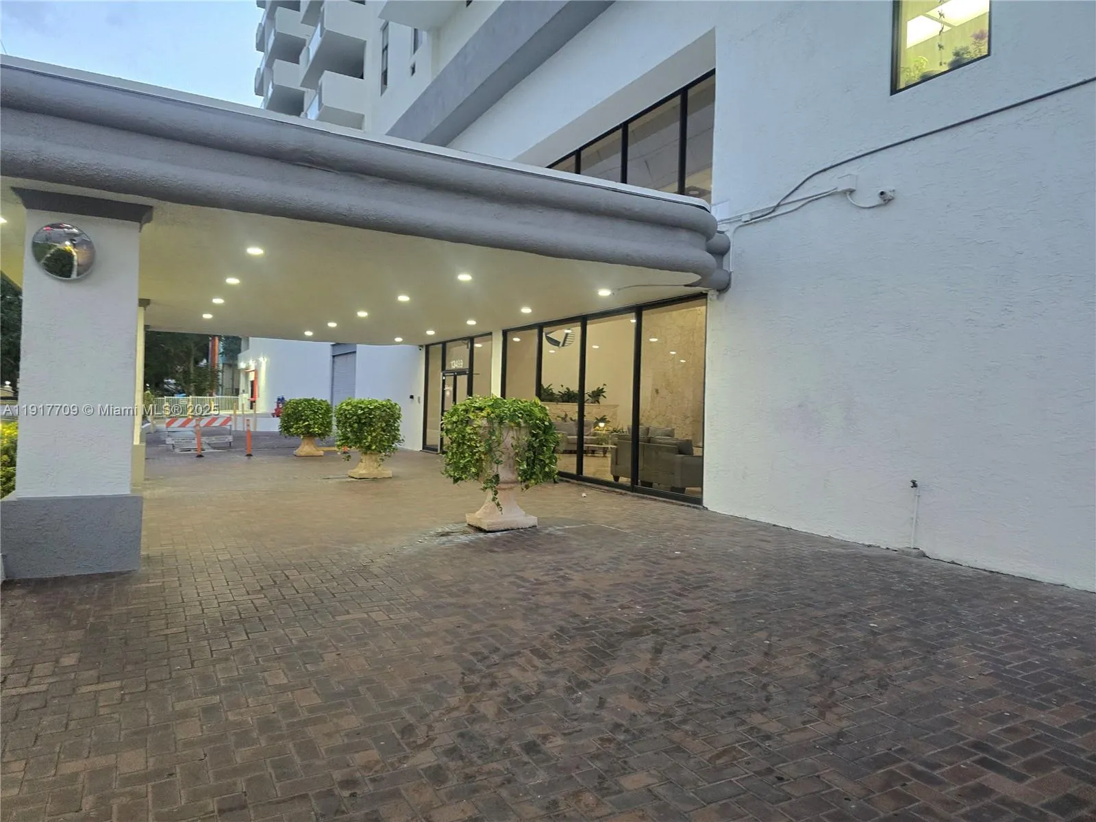 13499 Biscayne Blvd Cum8, North Miami, Florida 331, North Miami, Florida 33181, ,Commercial Lease,For Rent,13499 Biscayne Blvd Cum8, North Miami, Florida 331,A11917709