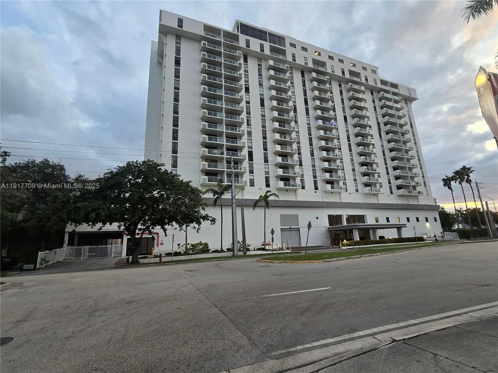 Sailboat Cay Condominium