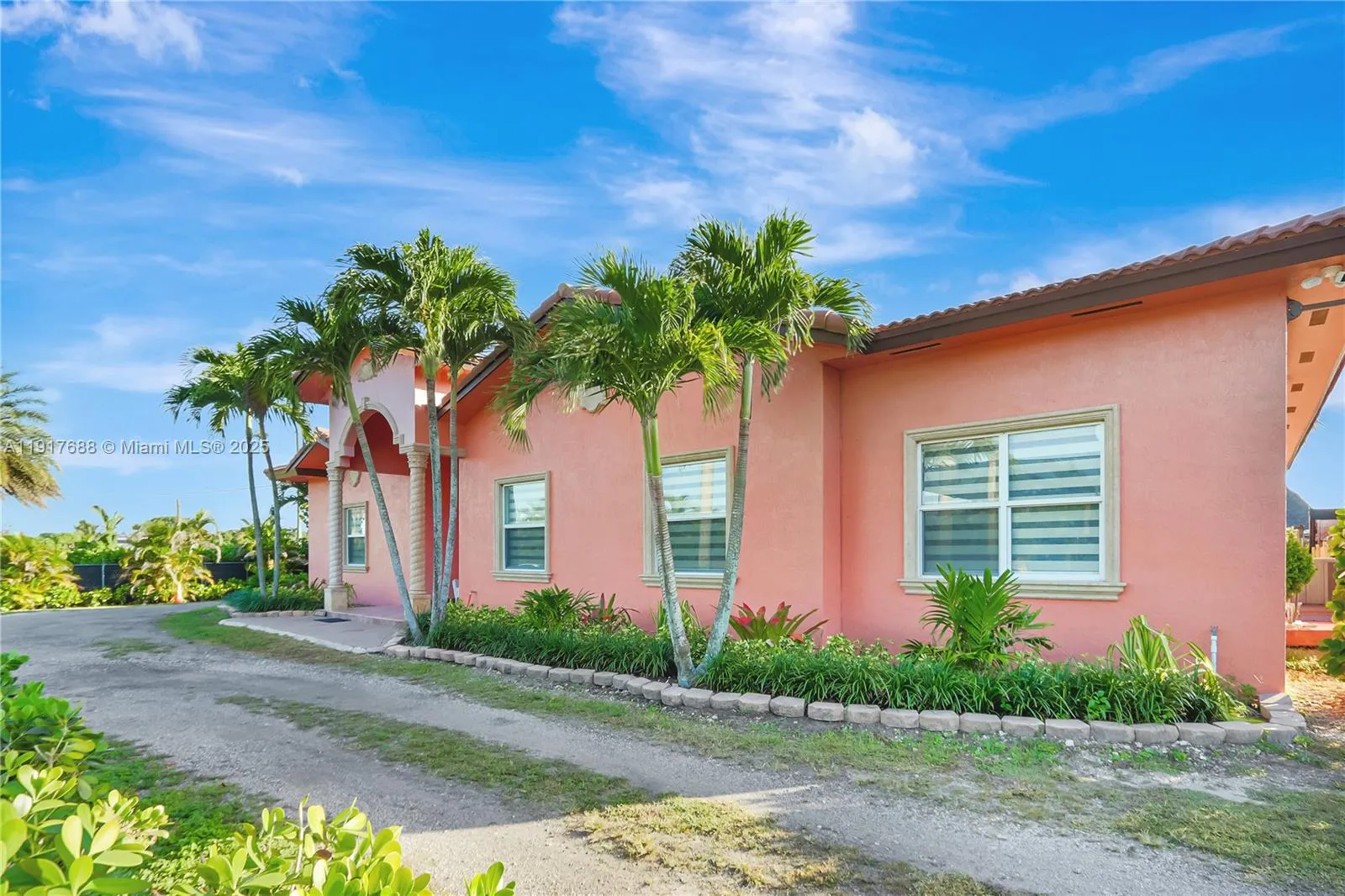 Miami, Florida 33187, Miami, Florida 33187, 6 Bedrooms Bedrooms, ,5 BathroomsBathrooms,Residential,For Sale, Miami, Florida 33187,A11917688