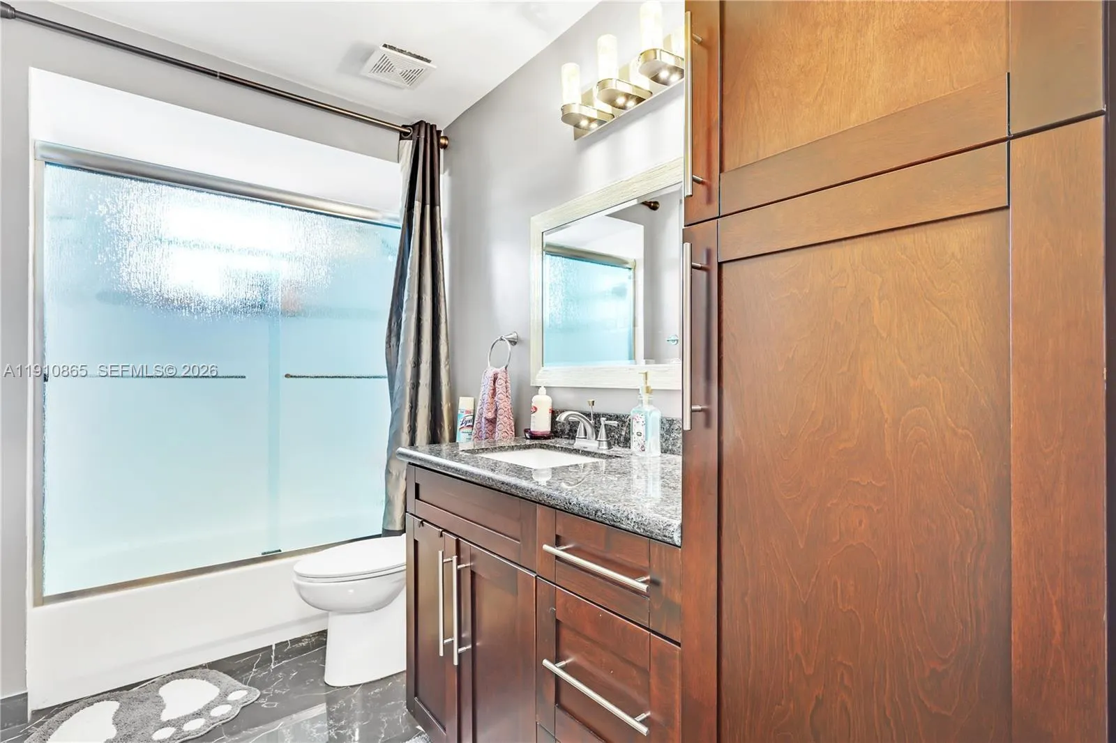 13787 Nw 19th Ct, Pembroke Pines, Florida 33028, Pembroke Pines, Florida 33028, 4 Bedrooms Bedrooms, ,3 BathroomsBathrooms,Residential,For Sale,13787 Nw 19th Ct, Pembroke Pines, Florida 33028,A11910865